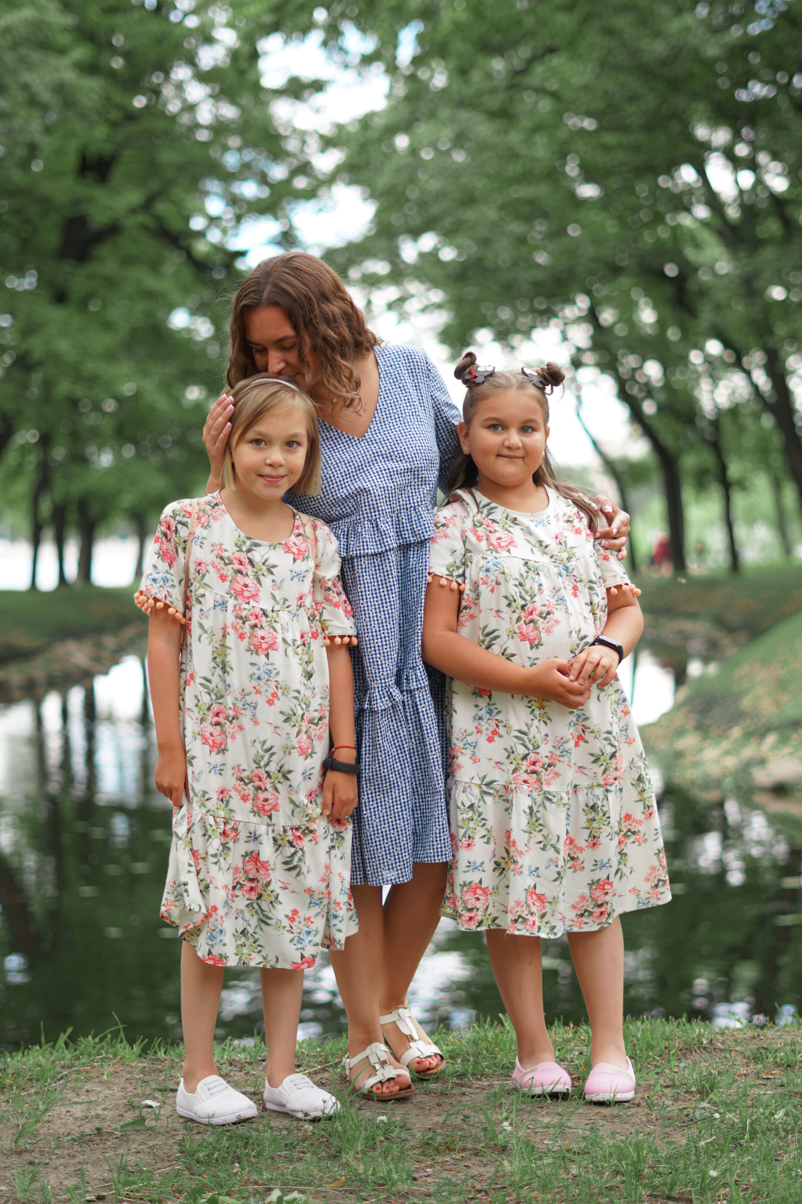Ksenia & daughters. Профессиональный свадебный фотограф в Женеве и Швейцарии | Таня Вовчецкая