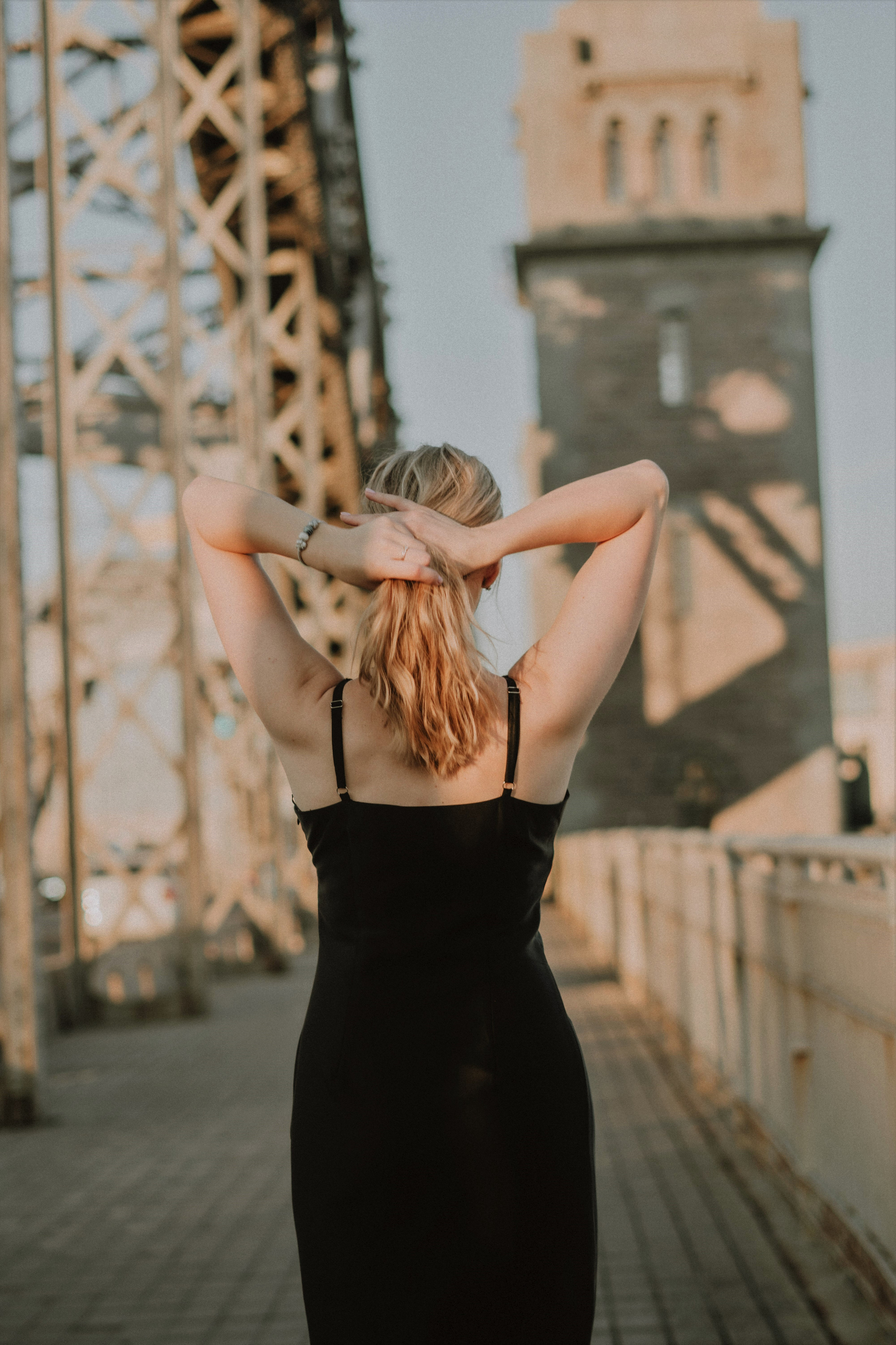 Sofa. Professional Wedding Photographer Geneva & Romande Switzerland | Tanya Creator