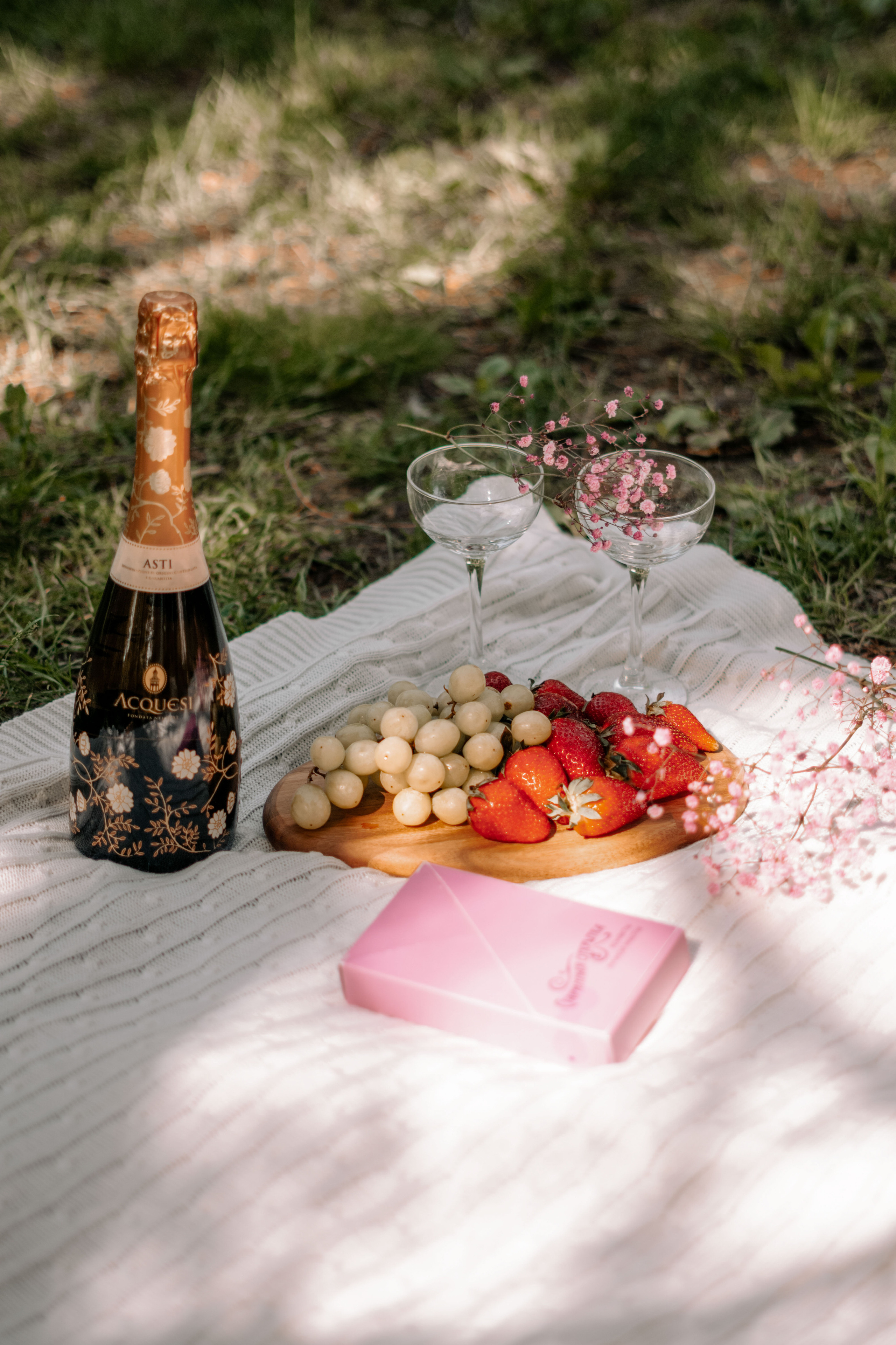 Arina & Ilya. Professional Wedding Photographer Geneva & Romande Switzerland | Tanya Creator