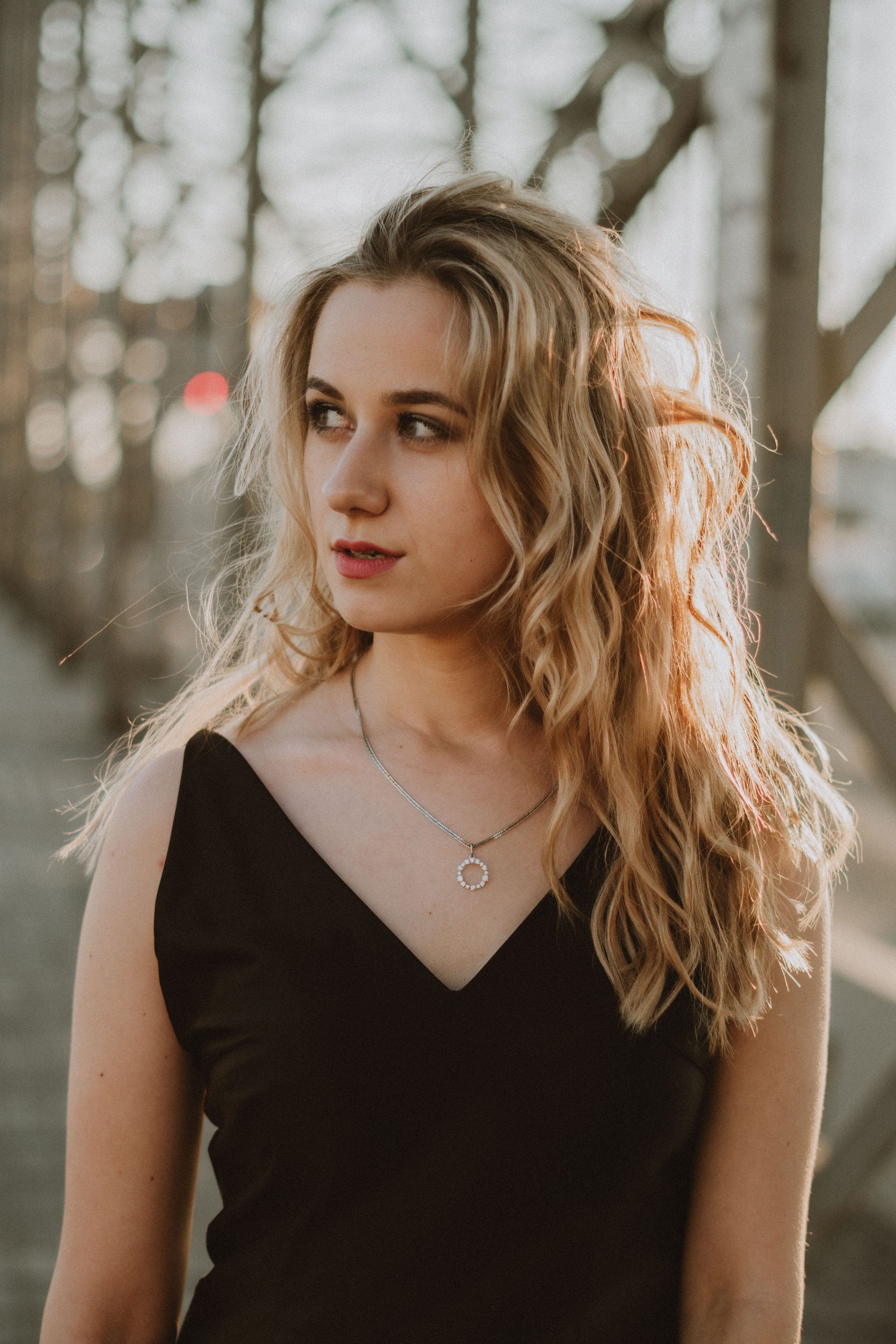 Sofa. Professional Wedding Photographer Geneva & Romande Switzerland | Tanya Creator