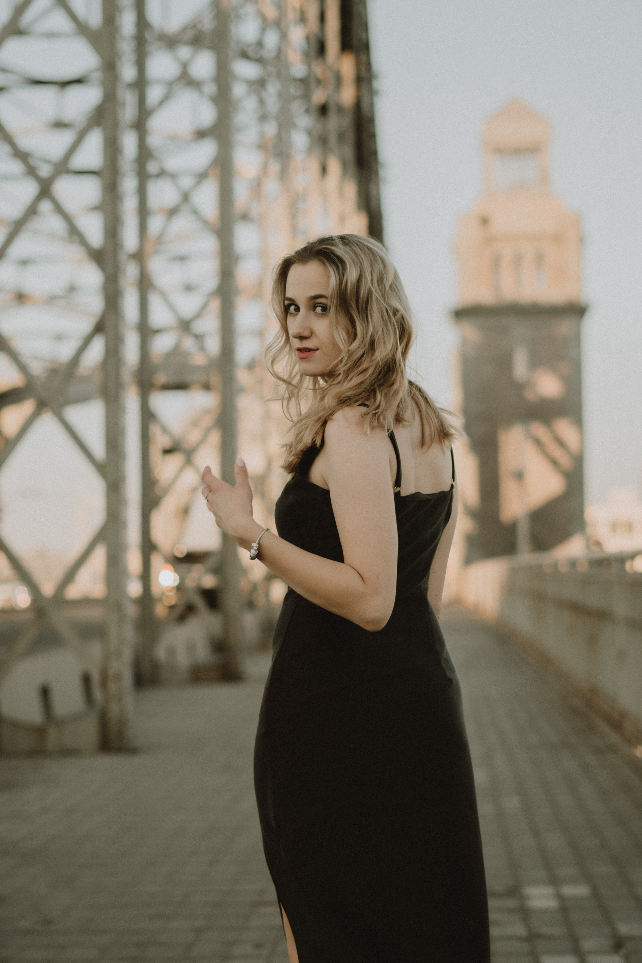 Sofa. Professional Wedding Photographer Geneva & Romande Switzerland | Tanya Creator