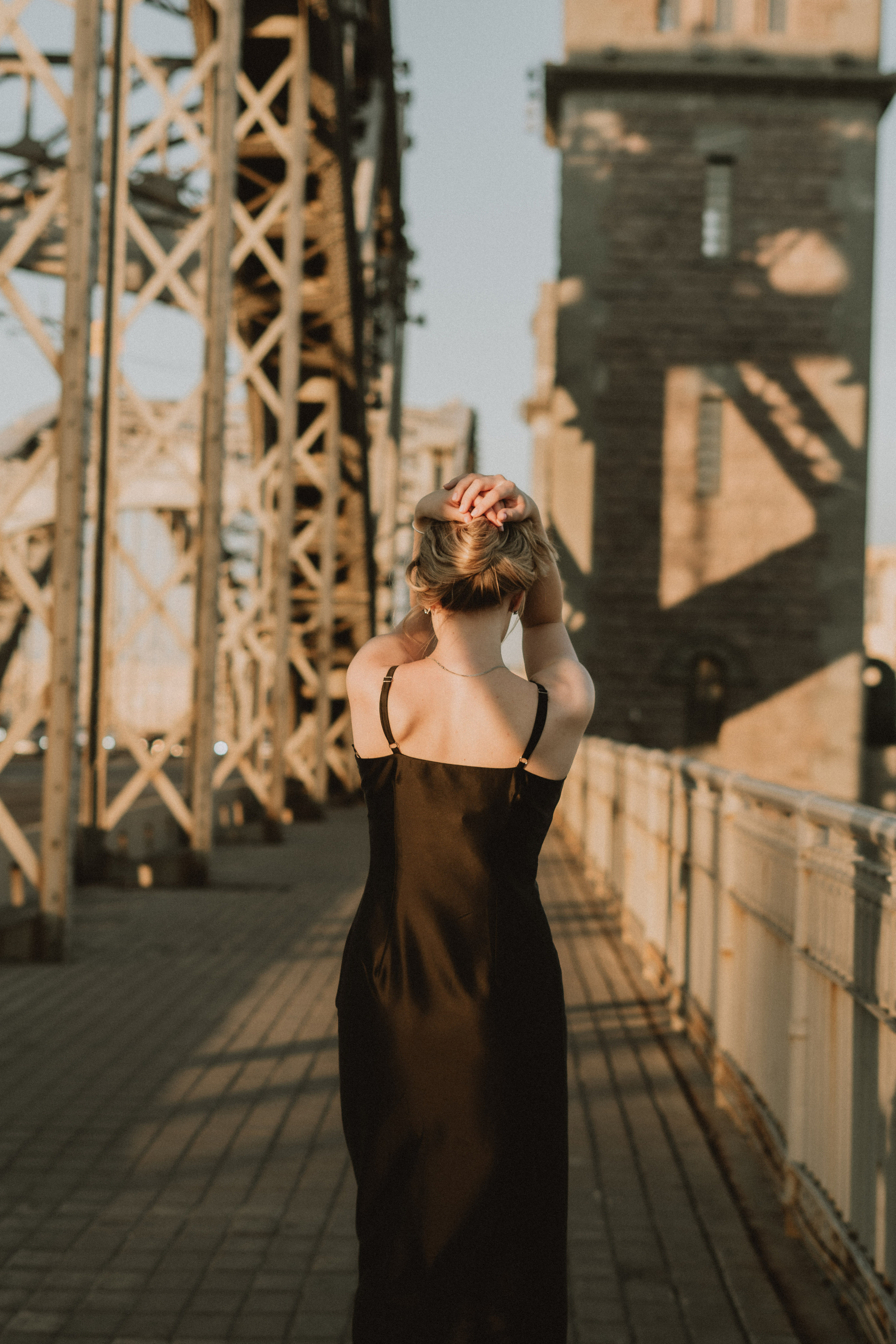 Sofa. Professional Wedding Photographer Geneva & Romande Switzerland | Tanya Creator