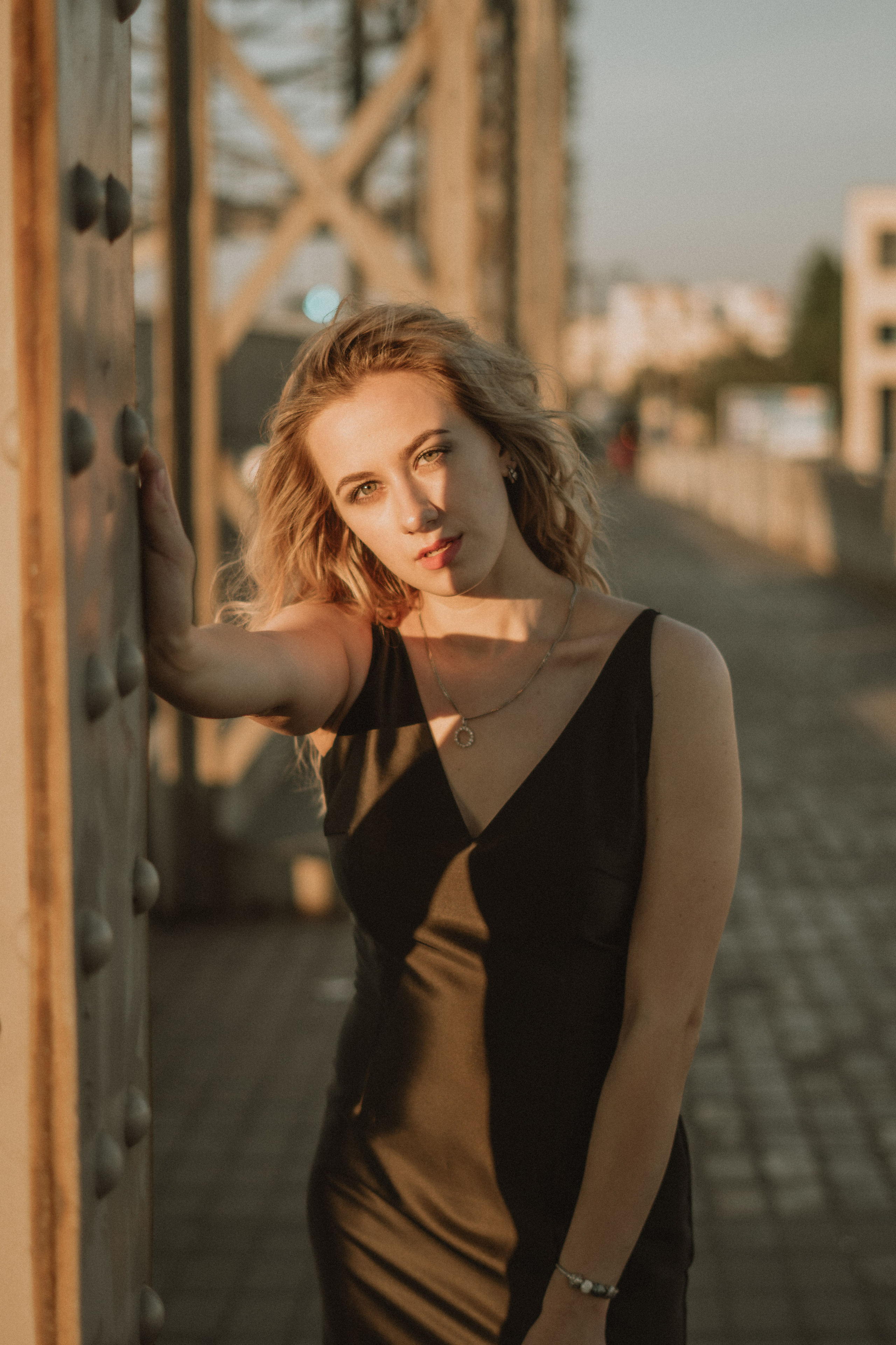 Sofa. Professional Wedding Photographer Geneva & Romande Switzerland | Tanya Creator