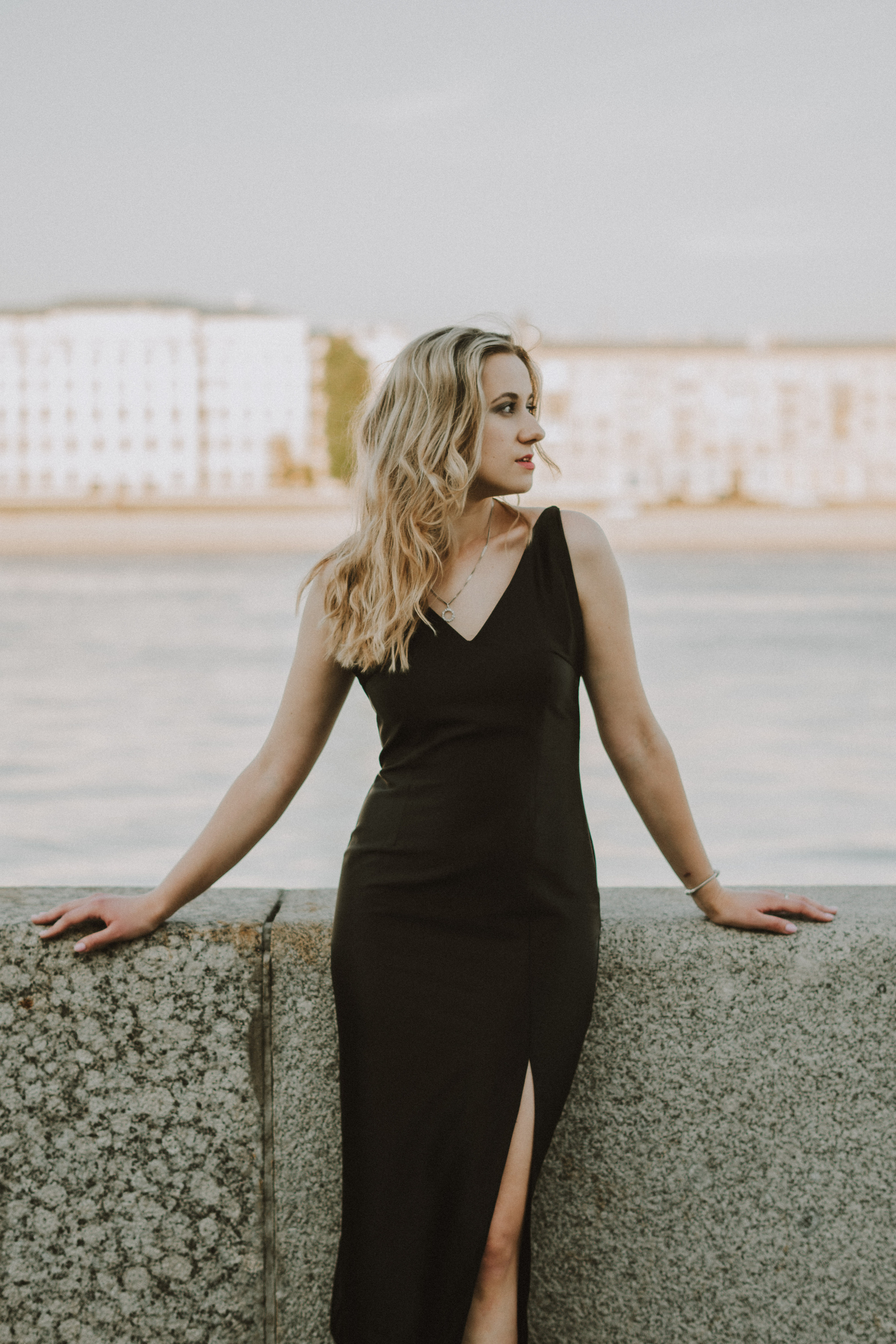 Sofa. Professional Wedding Photographer Geneva & Romande Switzerland | Tanya Creator