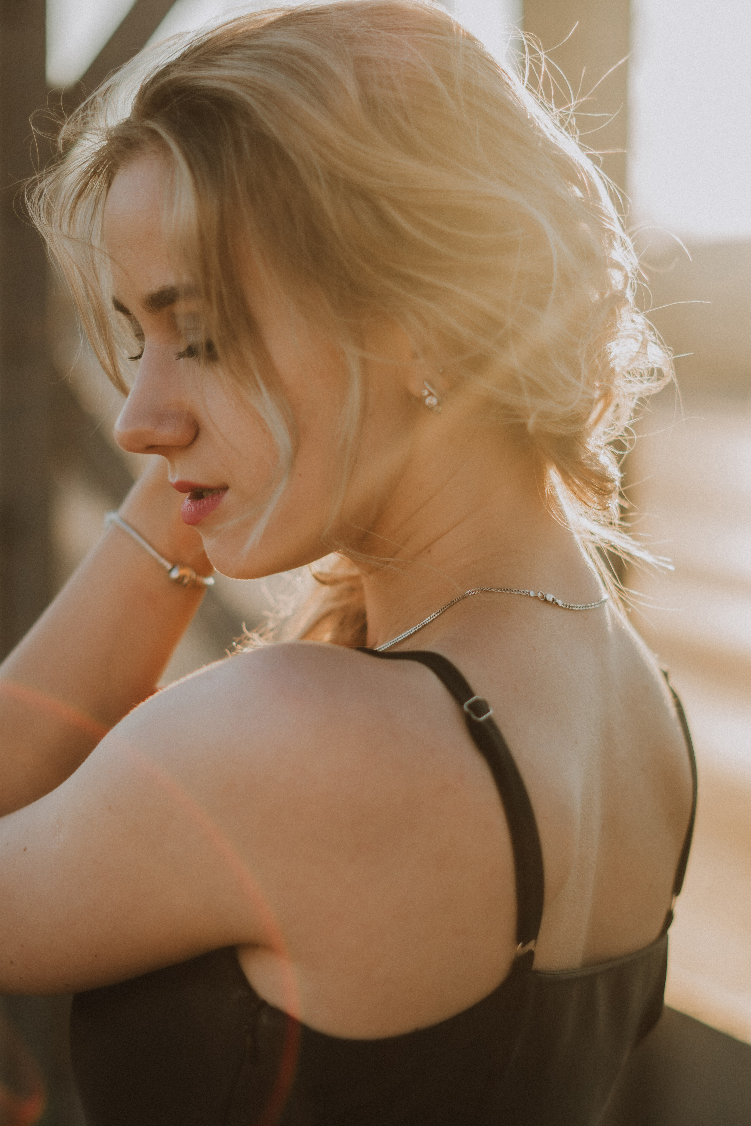 Sofa. Professional Wedding Photographer Geneva & Romande Switzerland | Tanya Creator