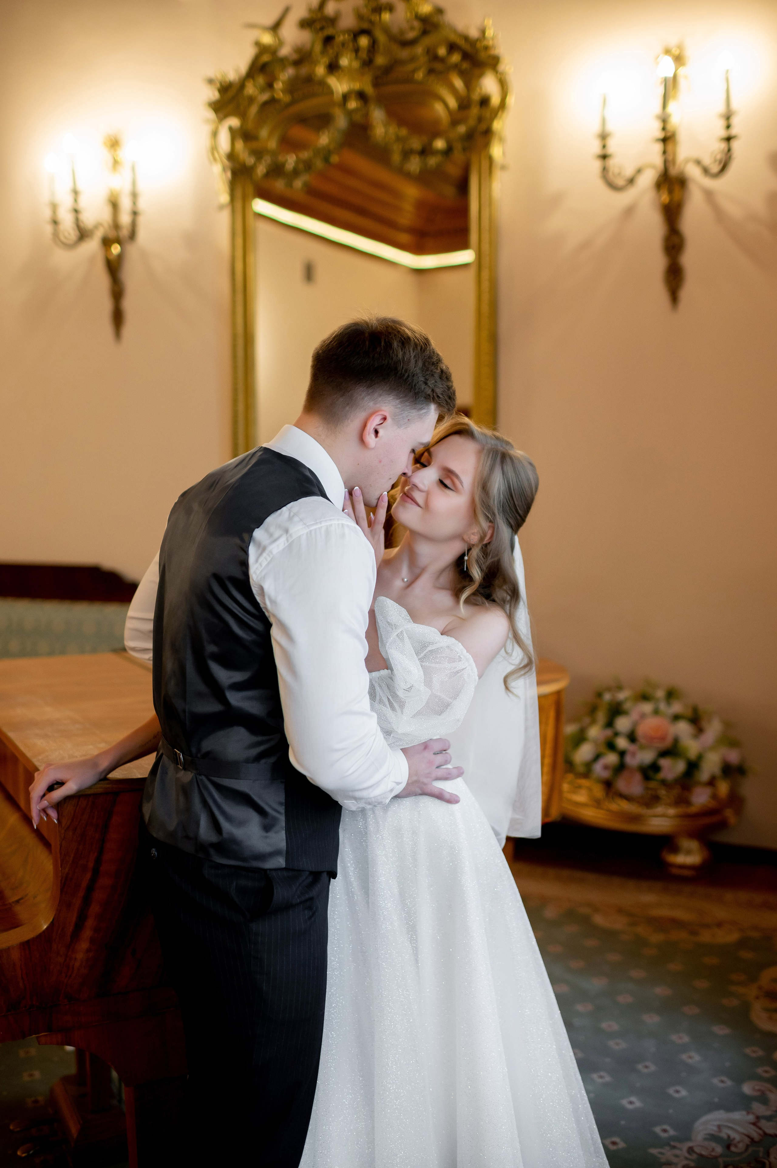 Анастасия и Михаил (Второй Дворец Бракосочетания на Фурштатской улице 52, фотосессия в Таврическом парке). Портретный, семейный и свадебный фотограф в Санкт-Петербурге и в Пушкине Ширяев Денис