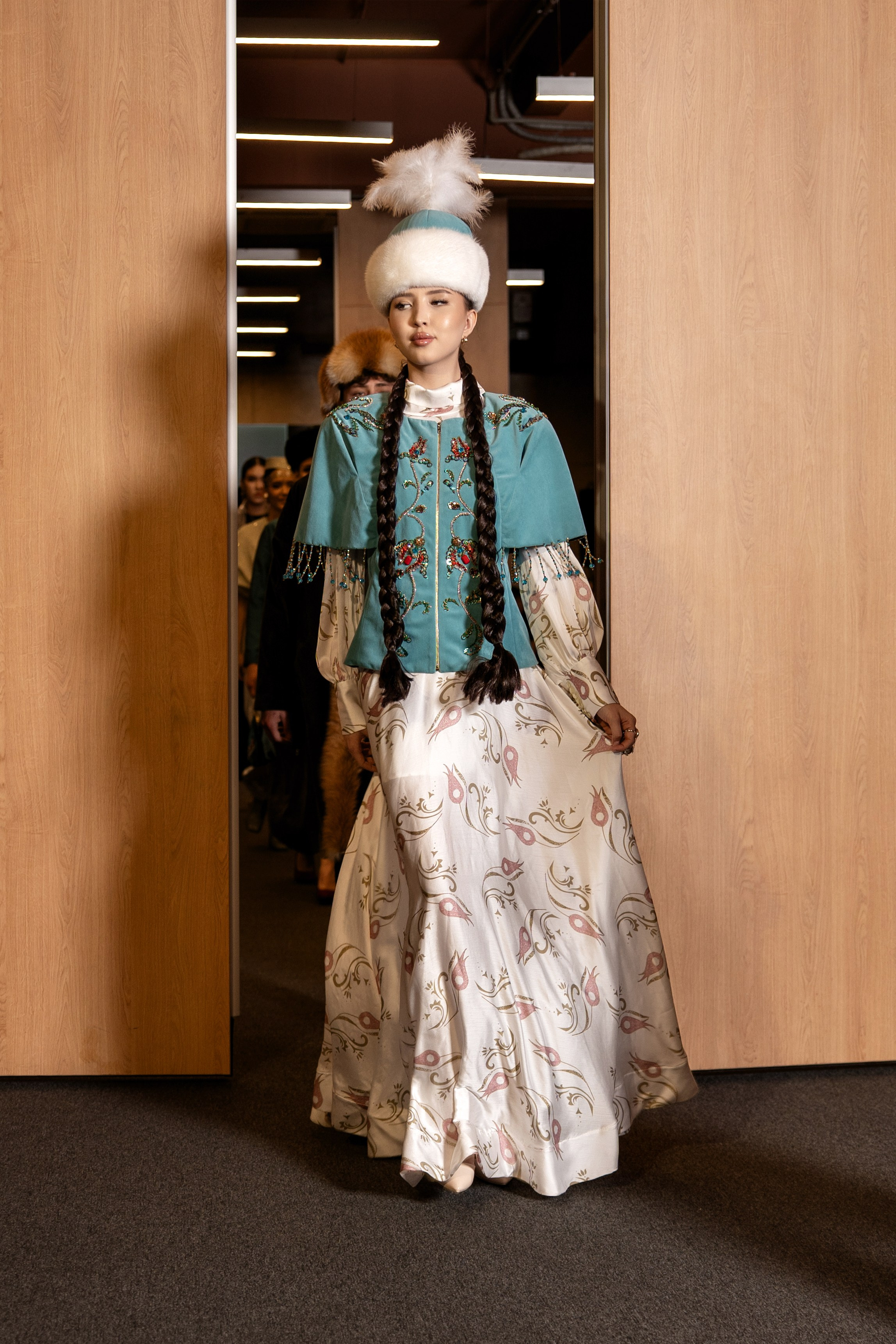 Brand Gulnur Atelier. Сайт Алматинского НЮ АРТ, будуар и фэшн фотографа Дениса Карпенко