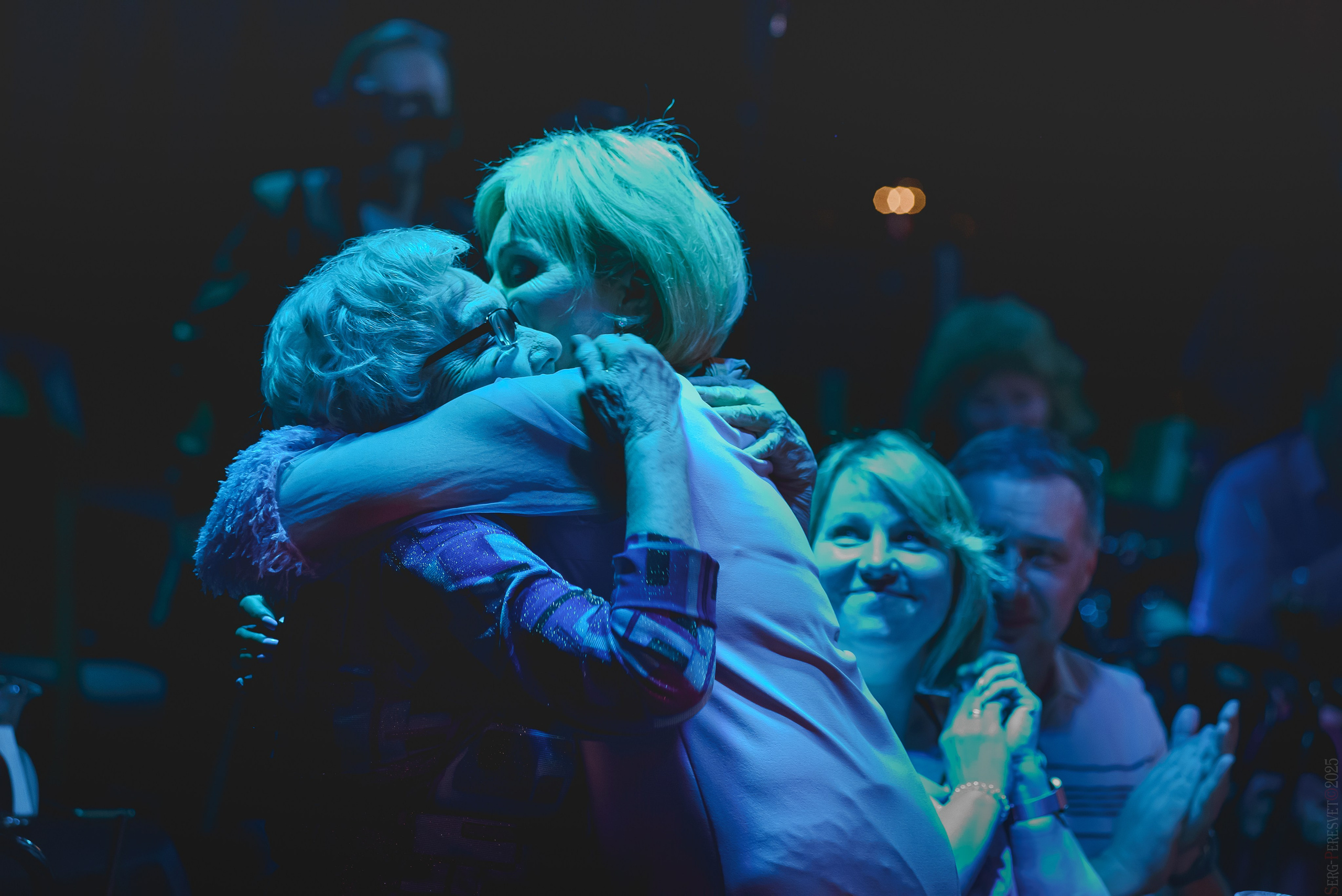 Концерты, шоу — музыканты, артисты в клубах, барах, пабах. Ваш фотограф на праздник в Москве, Раменском, Жуковском, Люберцах