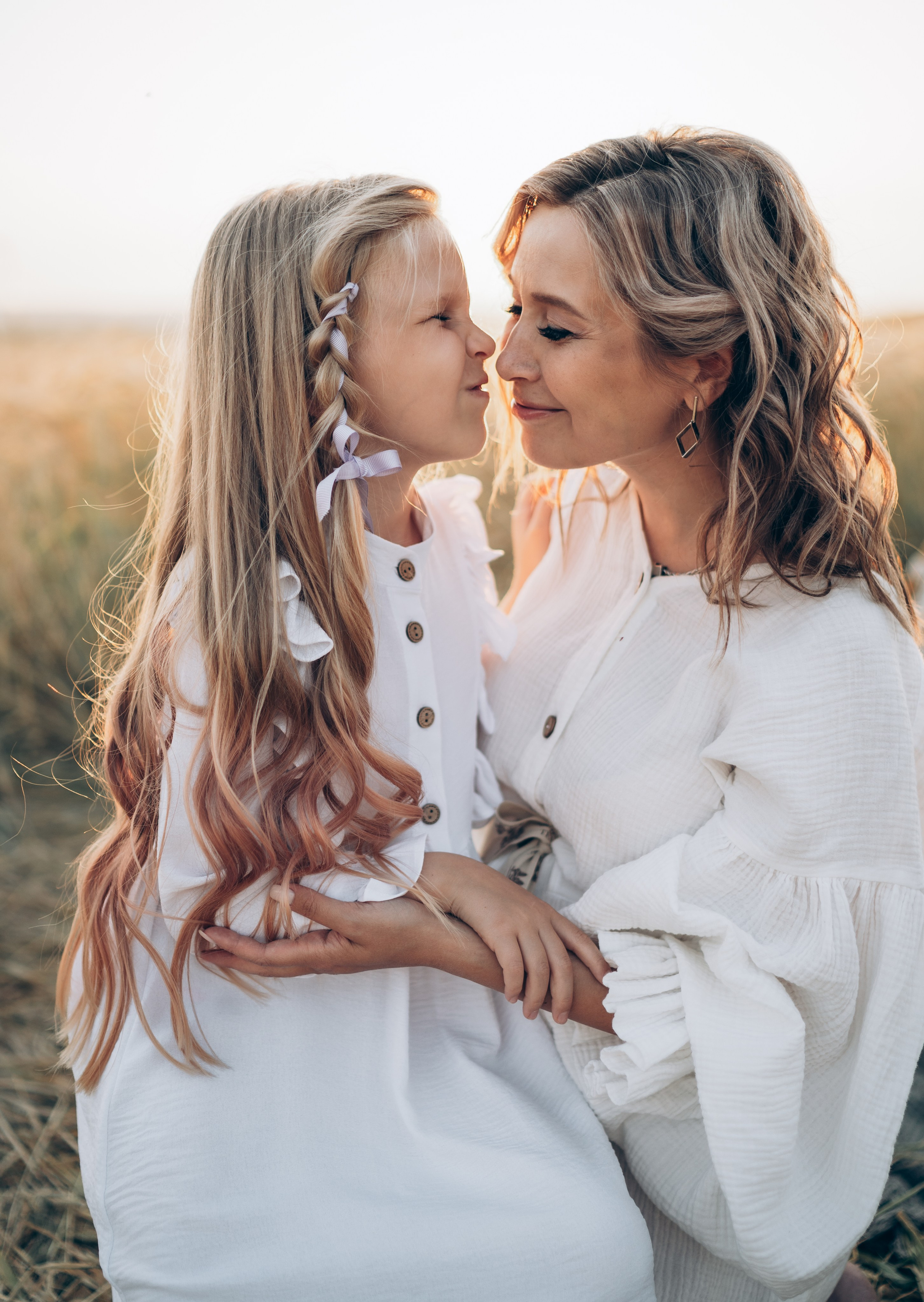 Закатная история в полях. Семейный фотограф в Москве Елена Гильманова