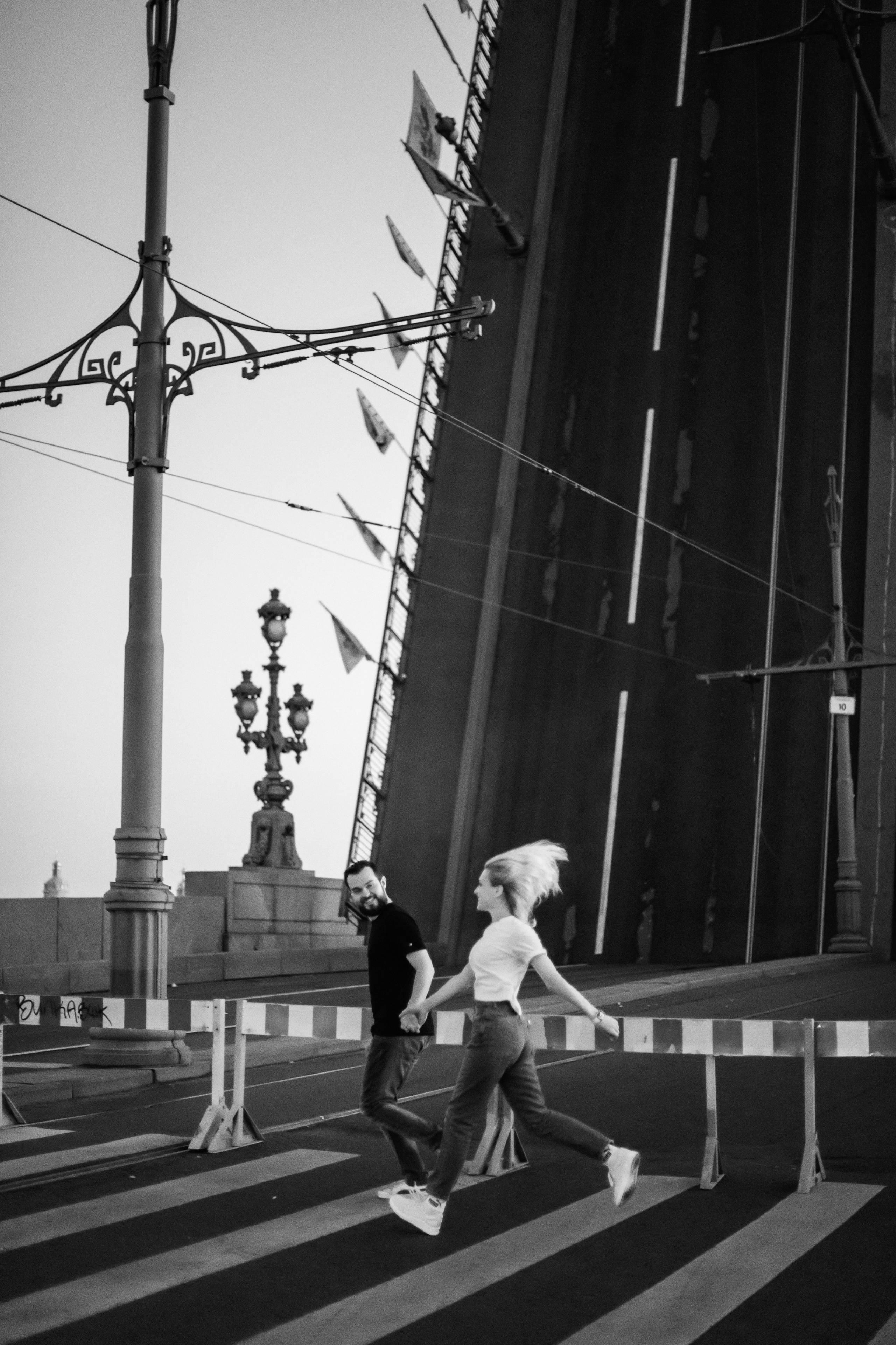 Лера и Женя. Разводные мосты. Рассвет. Свадебный фотограф в Санкт-Петербурге София Шубик