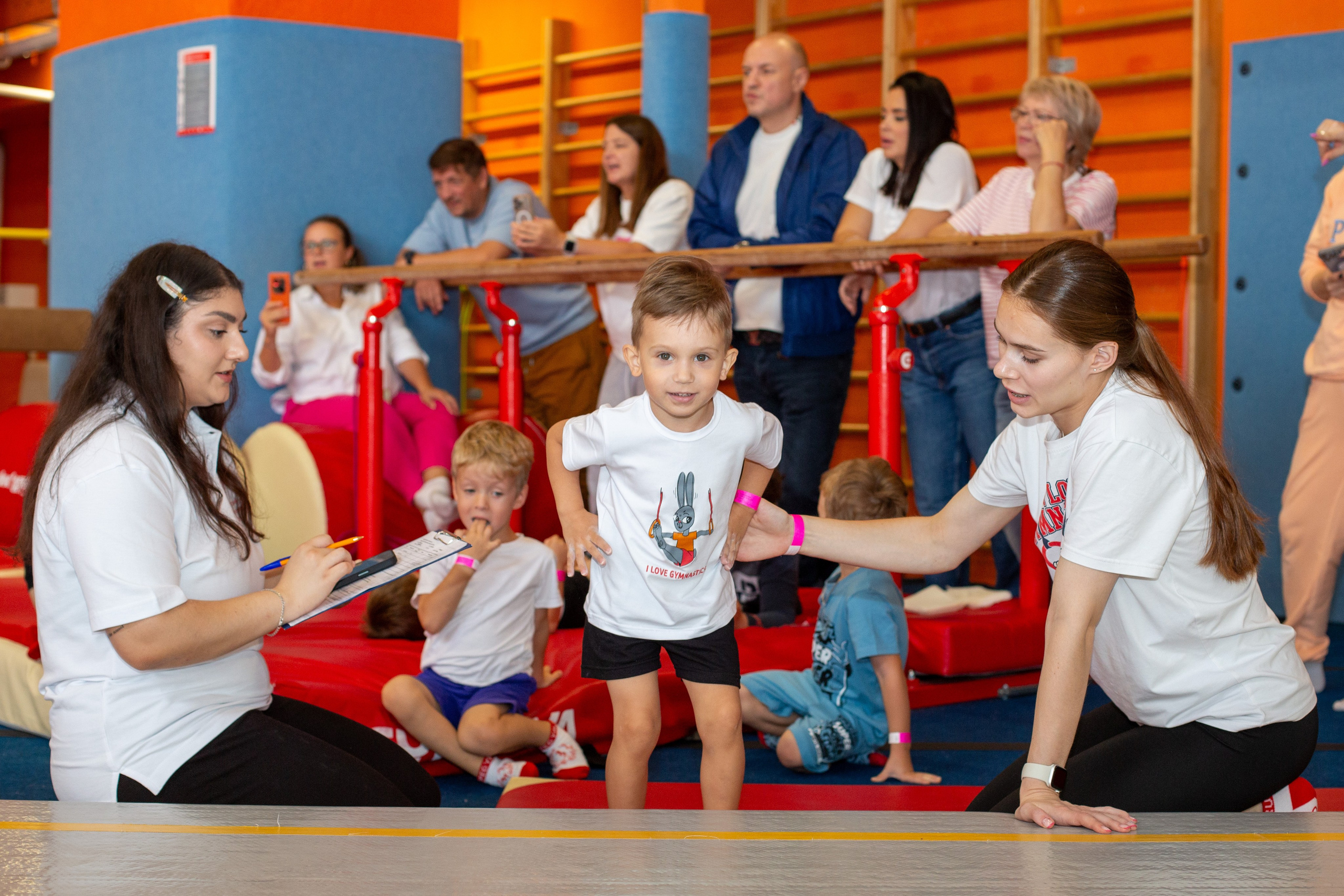 Европейский Гимнастический Центр. Детский и школьный фотограф