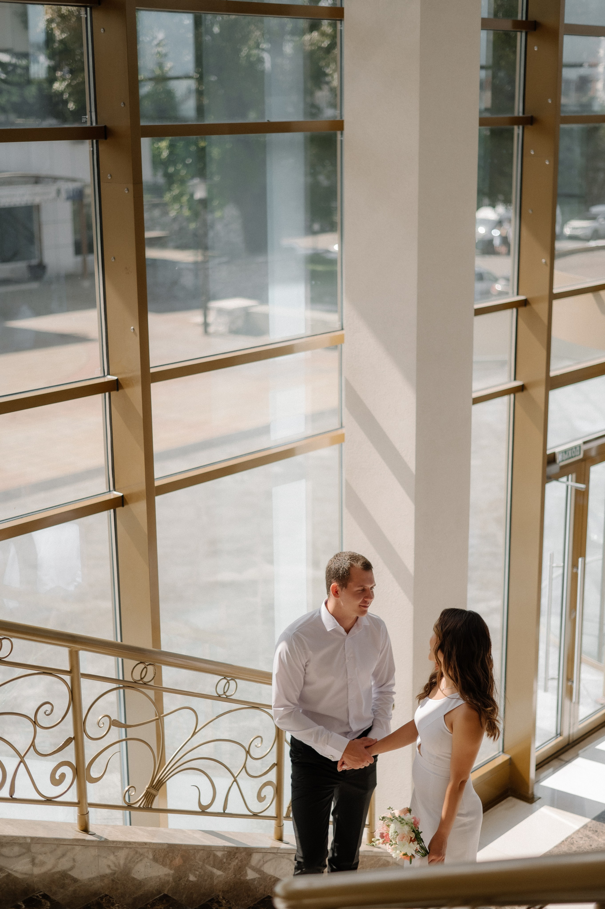 Александр и Кымбата (загс). Фотограф в Иркутске
