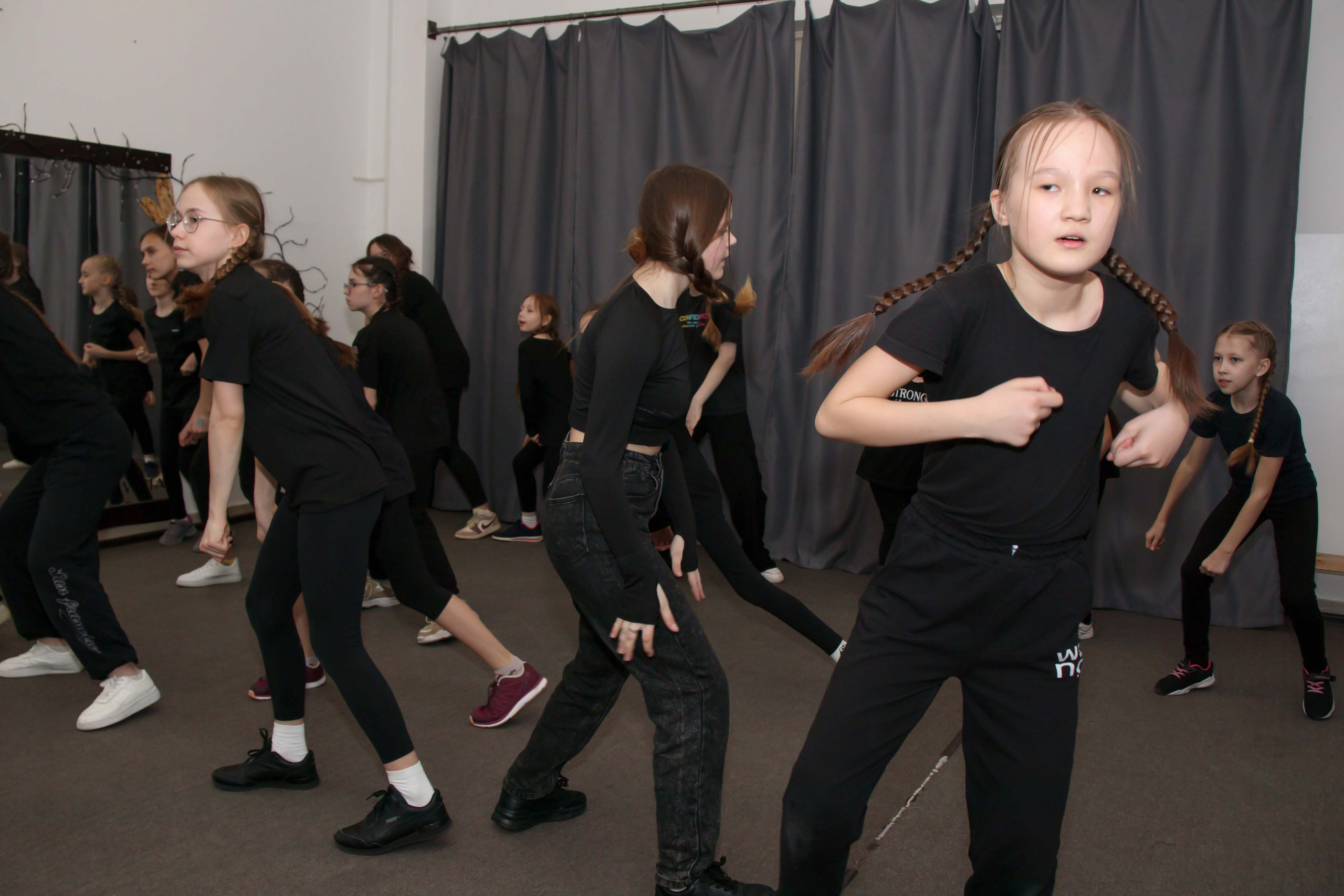 Тренировка в танц. школе. Репортажный Фотограф