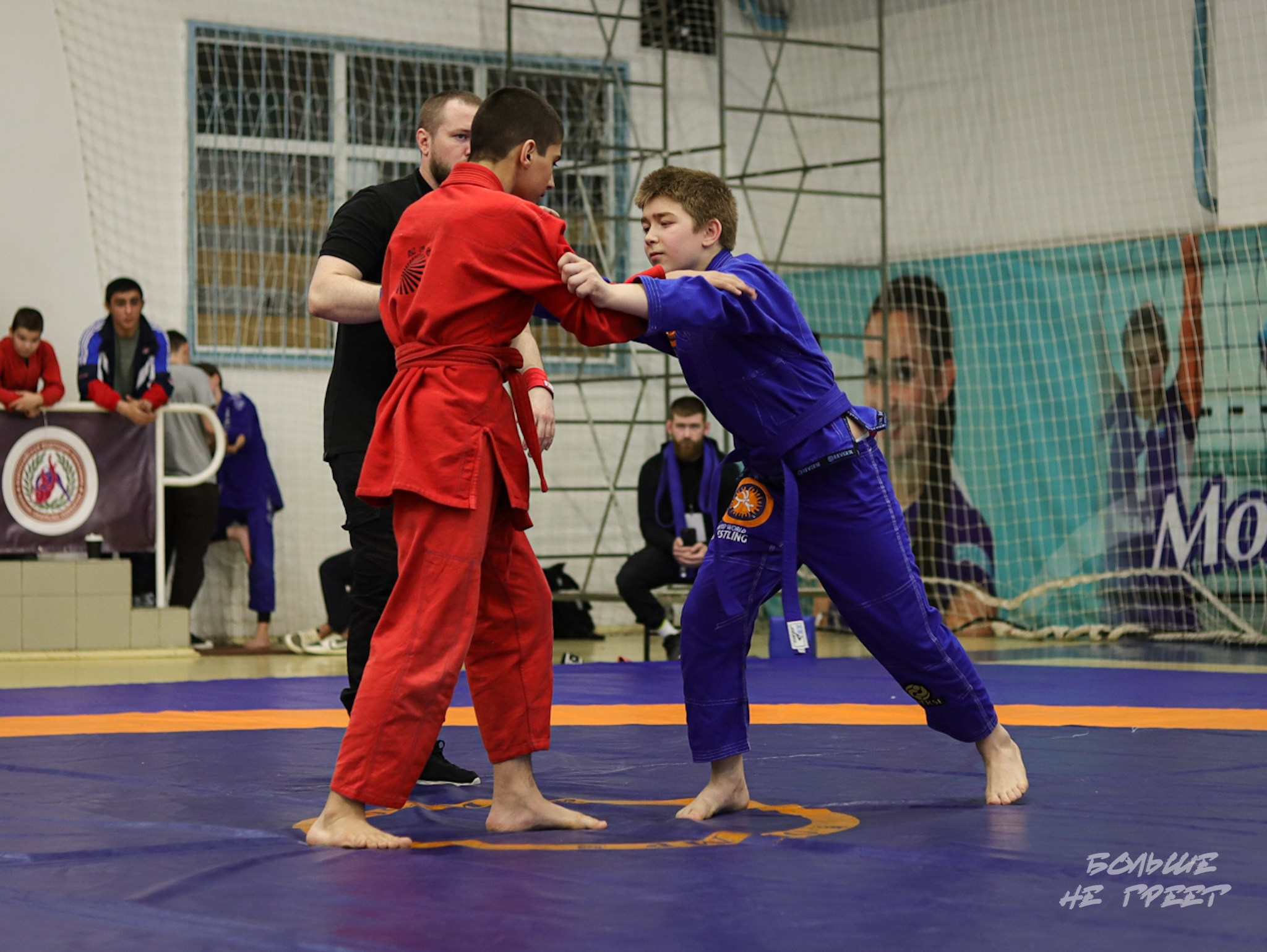 ПЕРВЕНСТВО УРФО ПО СПОРТИВНОЙ БОРЬБЕ ГРЭППЛИНГ И ГРЭППЛИНГ-ГИ. Больше не греет