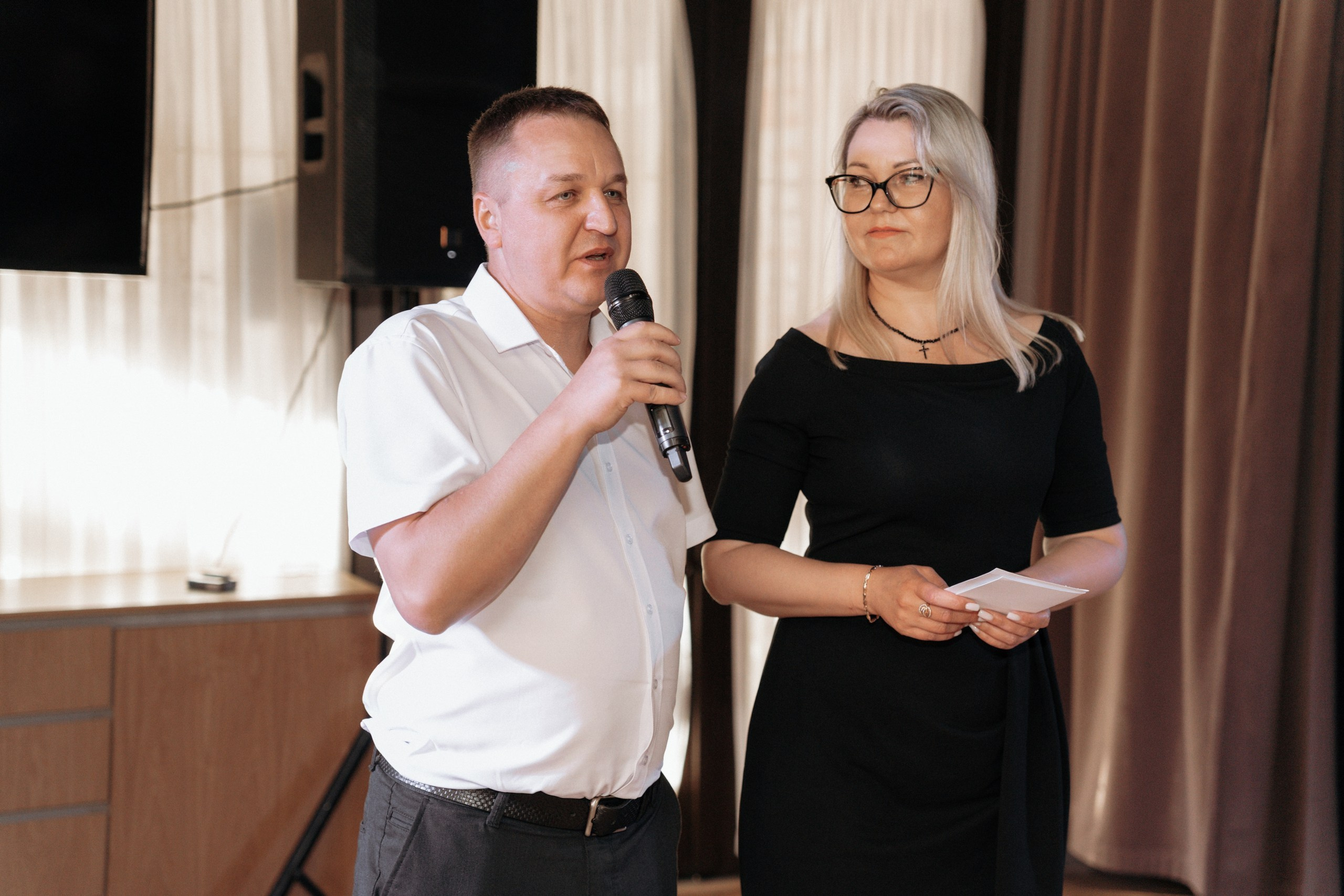 Свадьба Анастасии и Евгения, Картинная галерея, прогулка в лесу. Ресторан «Хлеб и Винотека». Свадебный фотограф в Тамбове Павел Четвертков