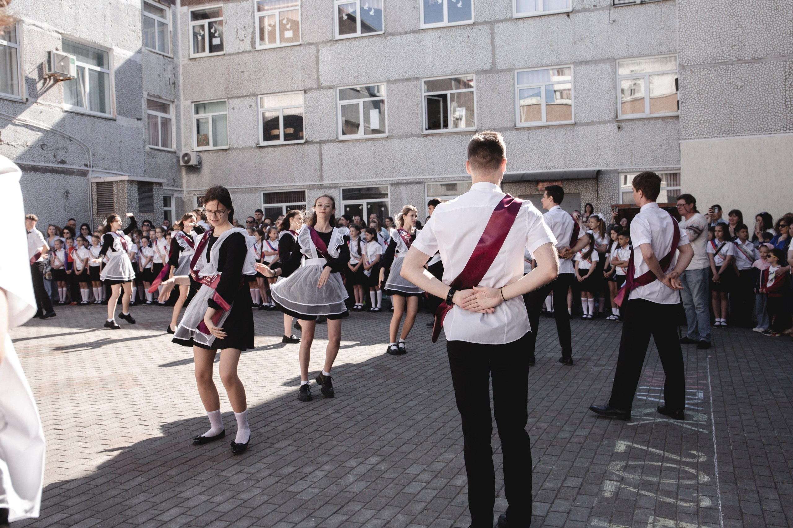 11 класс 33 школа. Выпускные альбомы Натальи Бутко: Новороссийск, Анапа, Геленджик