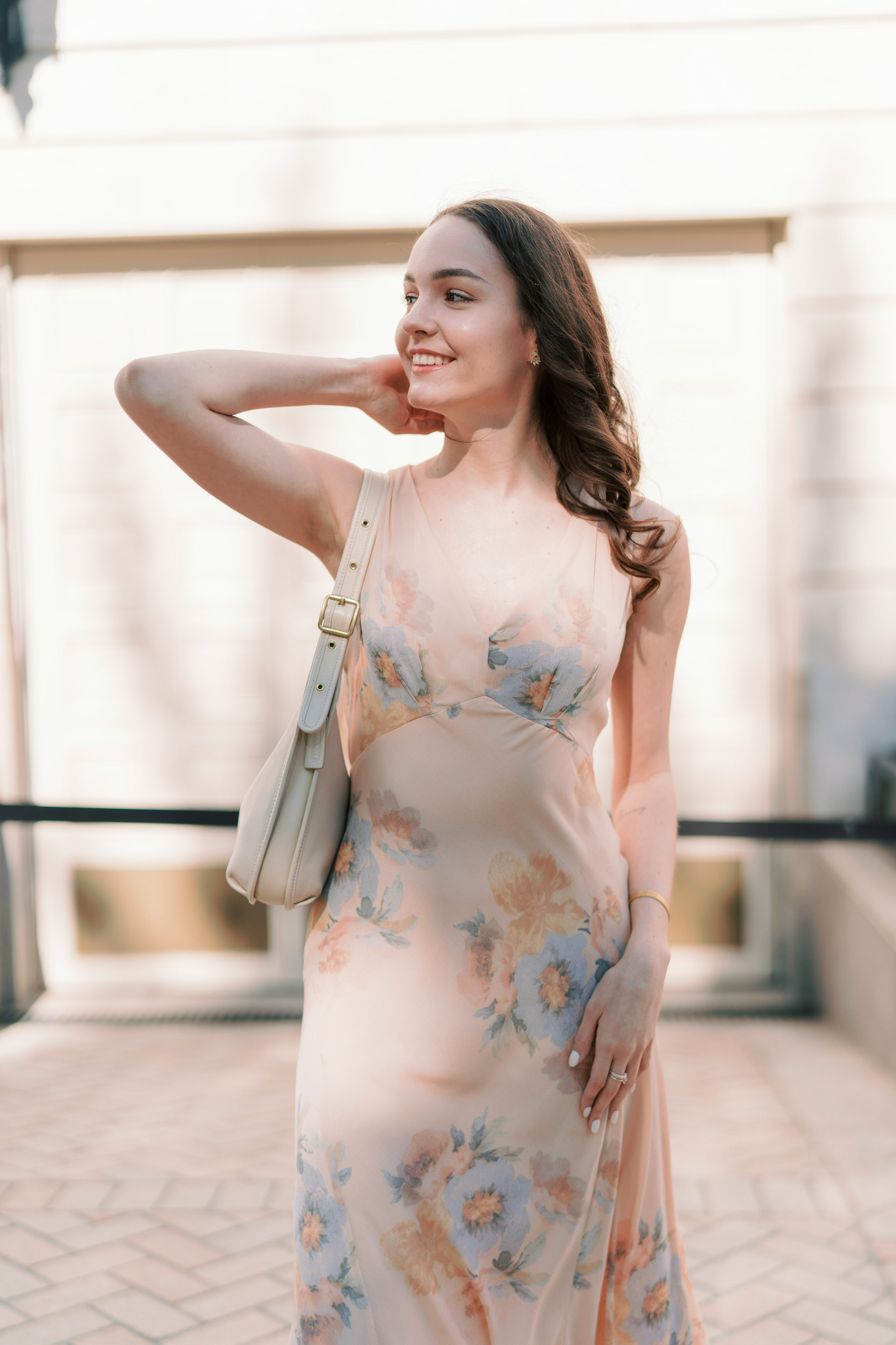 Лавстори, предствадебная прогулка в Москве, свадебный фотограф