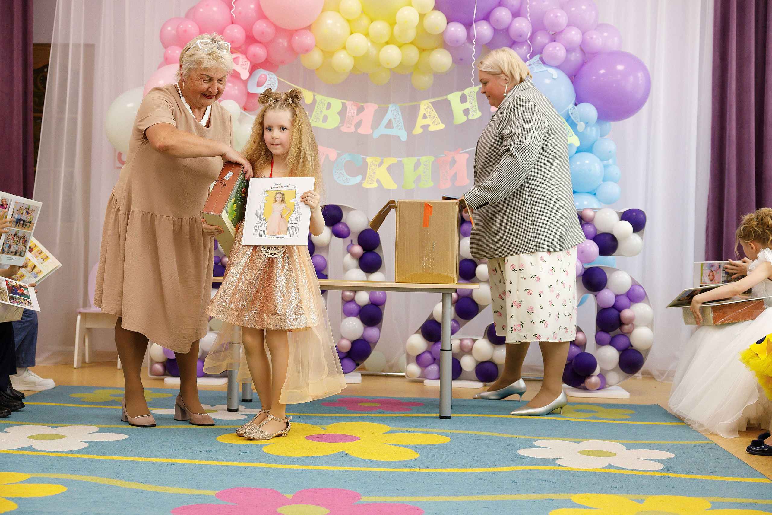 Выпускной детского сада № 179. Photoalbum-vl.ru