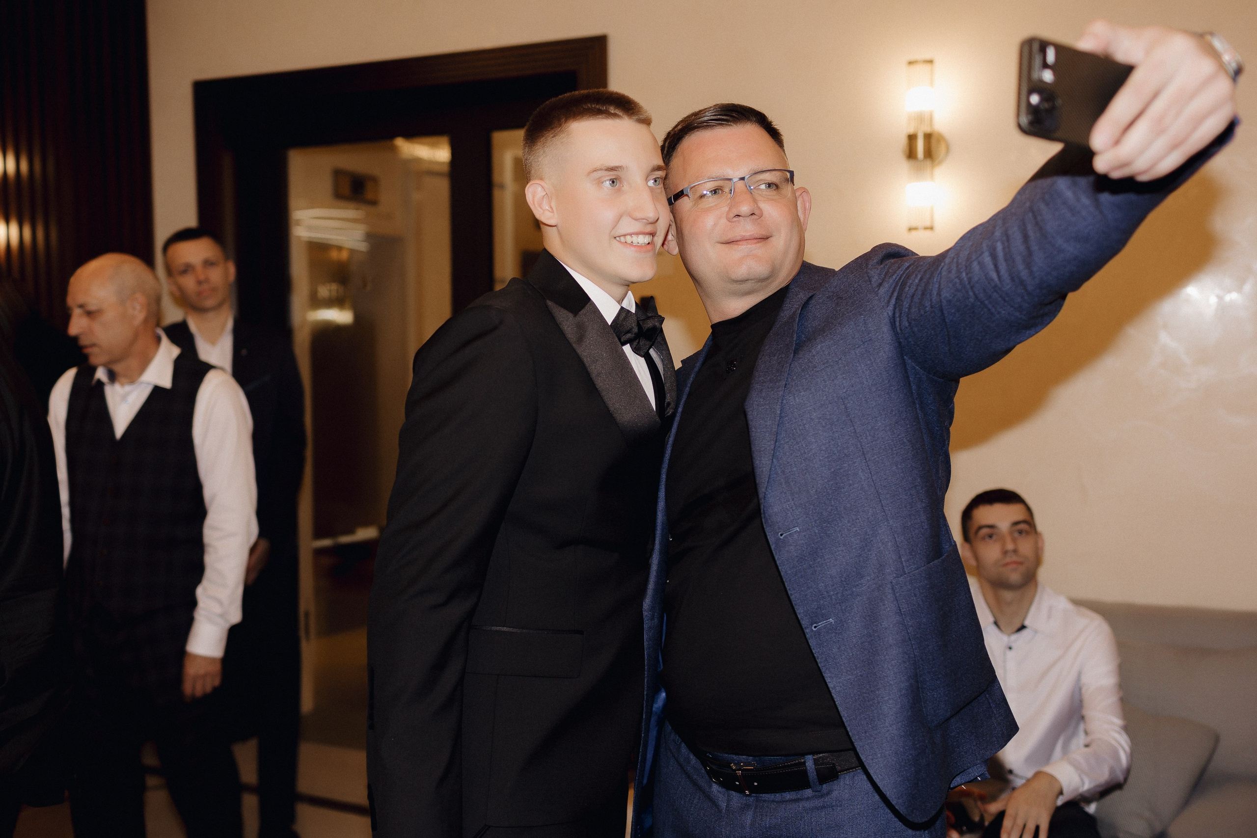 АРИНА И ЛЕША. ЧЕЛСИТИ. Свадебный и индивидуальный фотограф в Челябинске Евгения Негодяева