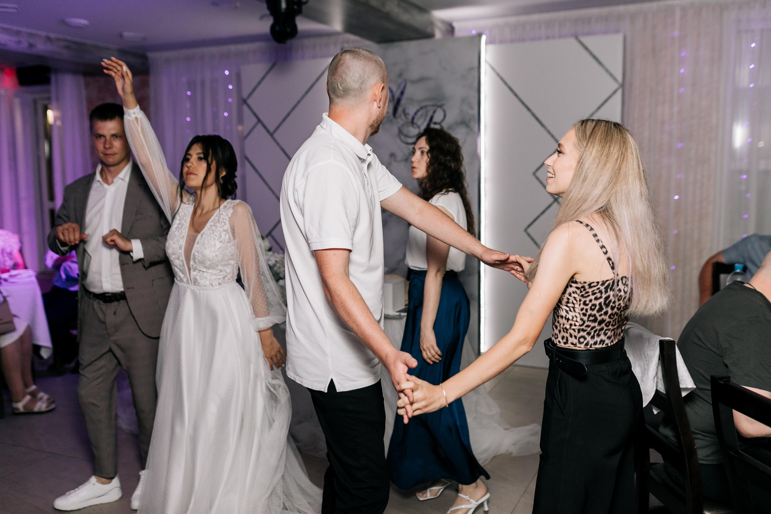 Влада и Александр. Свадебный и семейный фотограф в Иркутске Яна Лиа