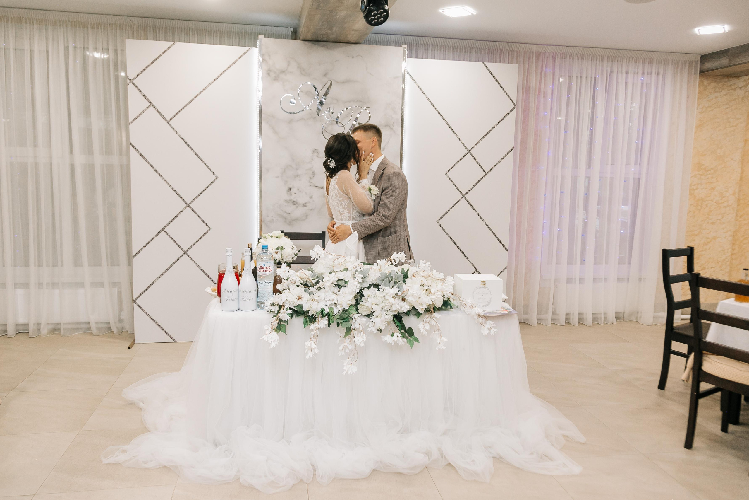 Влада и Александр. Свадебный и семейный фотограф в Иркутске Яна Лиа