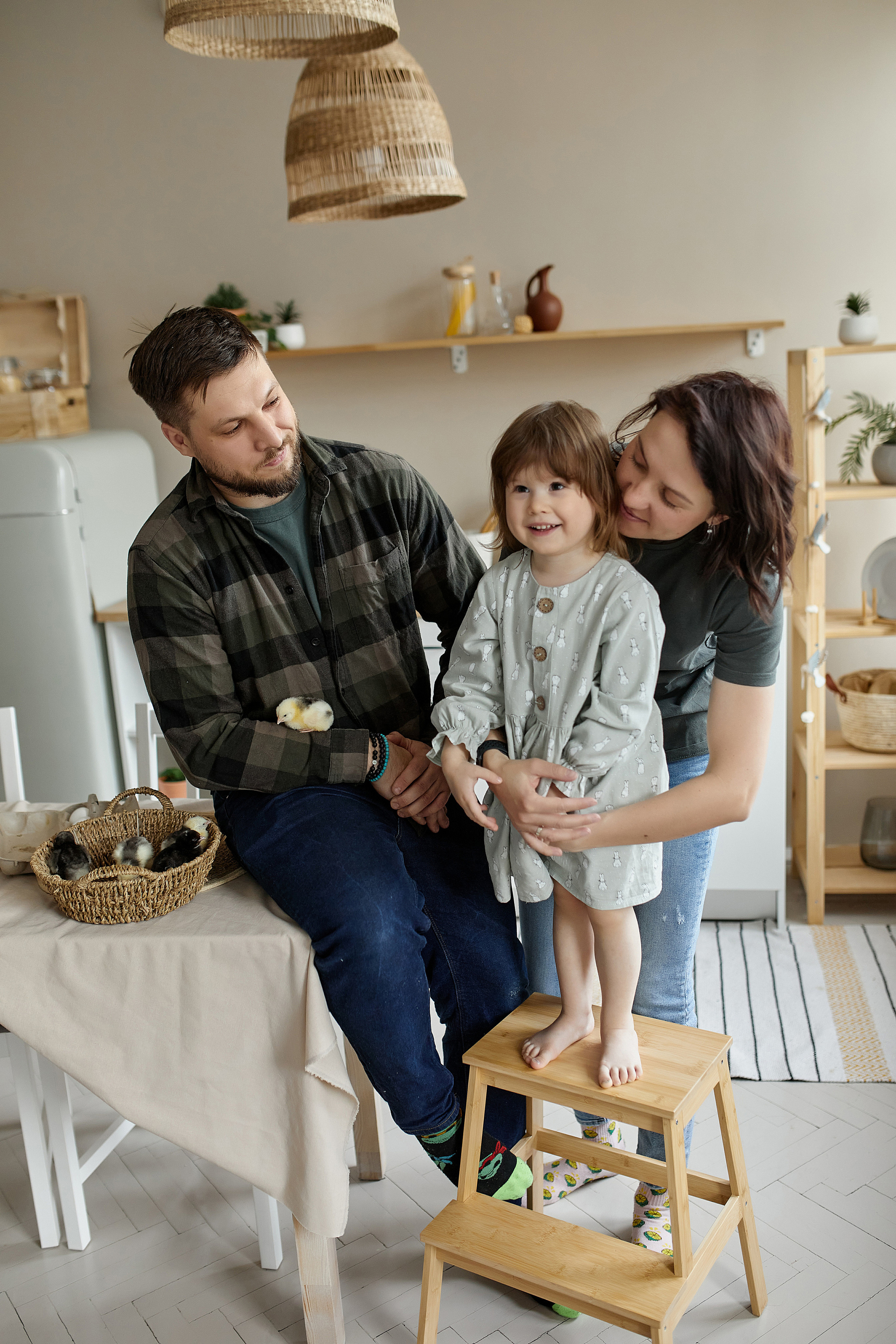 Эля, Саша, Василиса и цыплята. Свадебный и семейный фотограф в Иркутске Яна Лиа