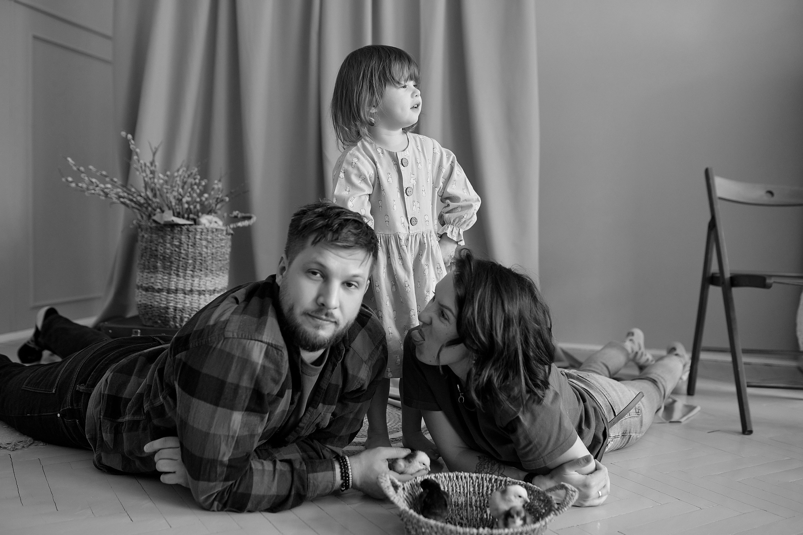 Эля, Саша, Василиса и цыплята. Свадебный и семейный фотограф в Иркутске Яна Лиа