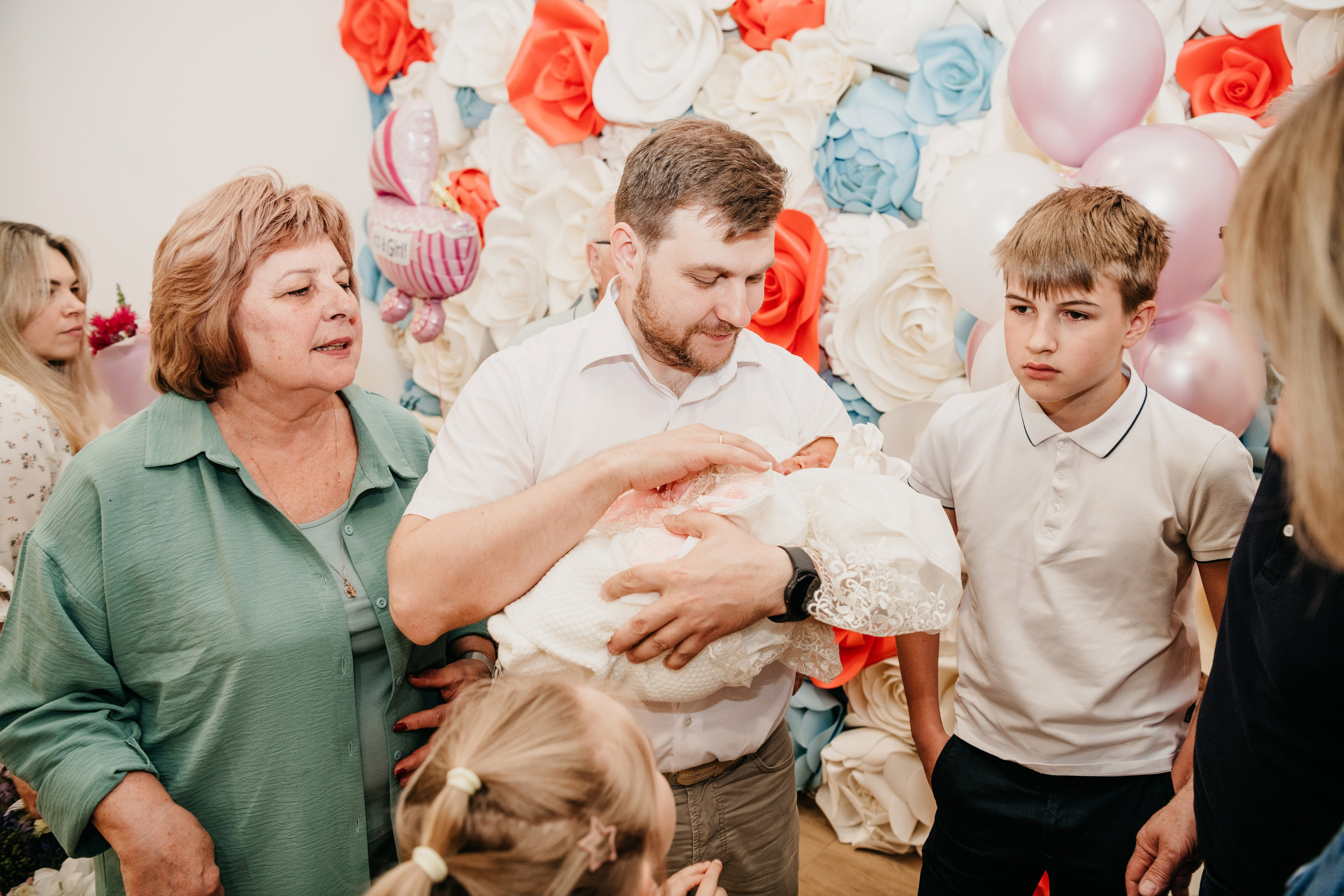 Выписка Ксении. Коммунарка. Фотограф на выписку из роддома в Москве и МО