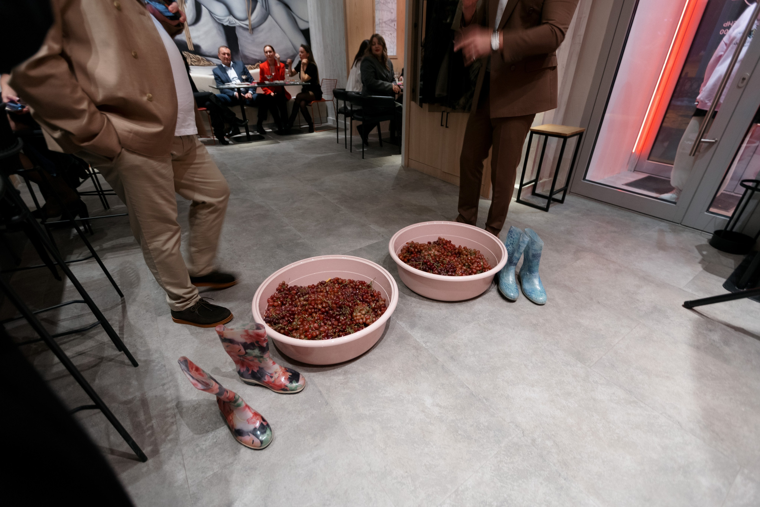 AMORE ОТКРЫТИЕ — DAY II. СВОИ. ФОТООТЧЕТЫ-СОБЫТИЯ-МЕСТА