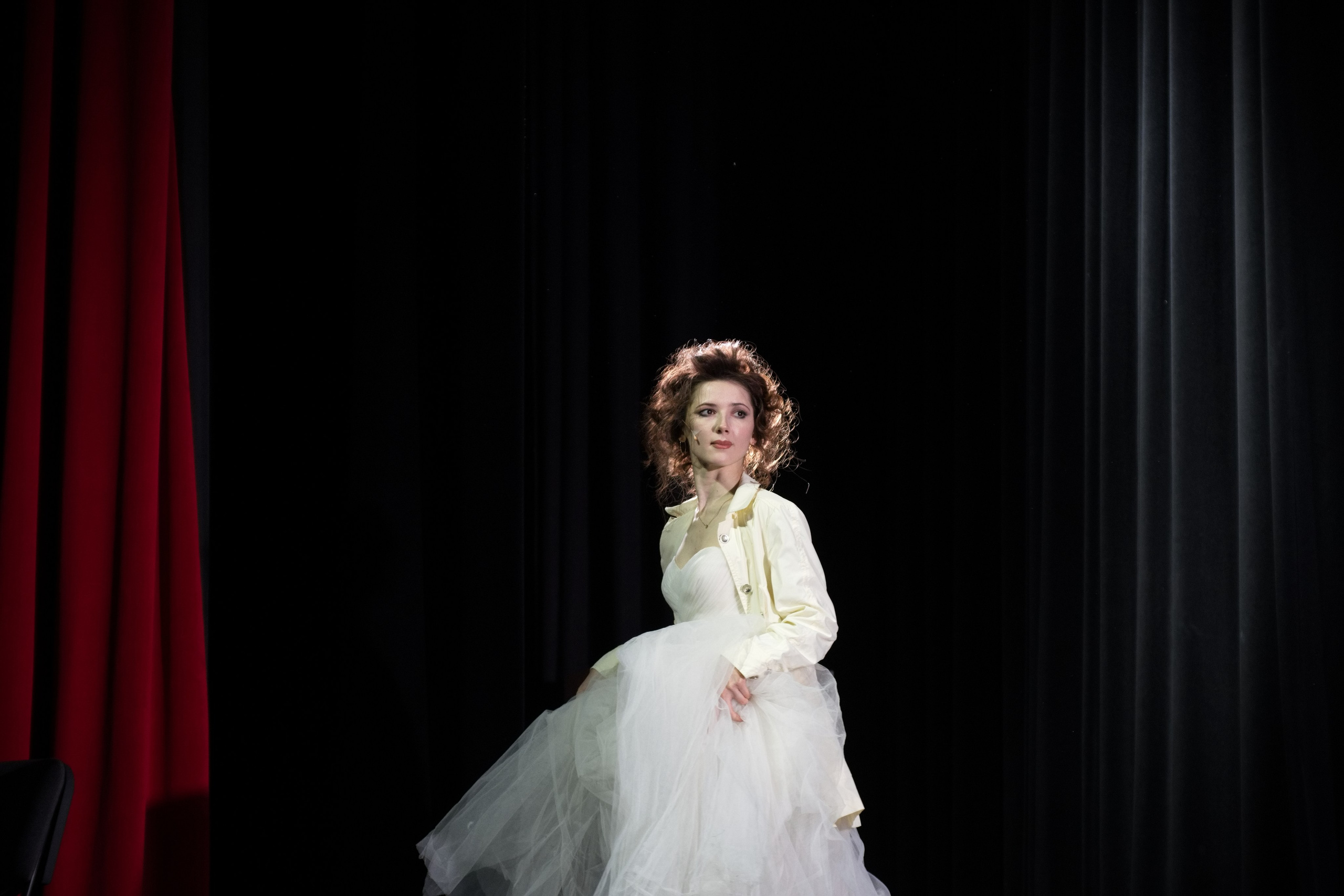 Театр И-Он, Мюнхгаузен. Семейный и детский фотограф Антон Зорин