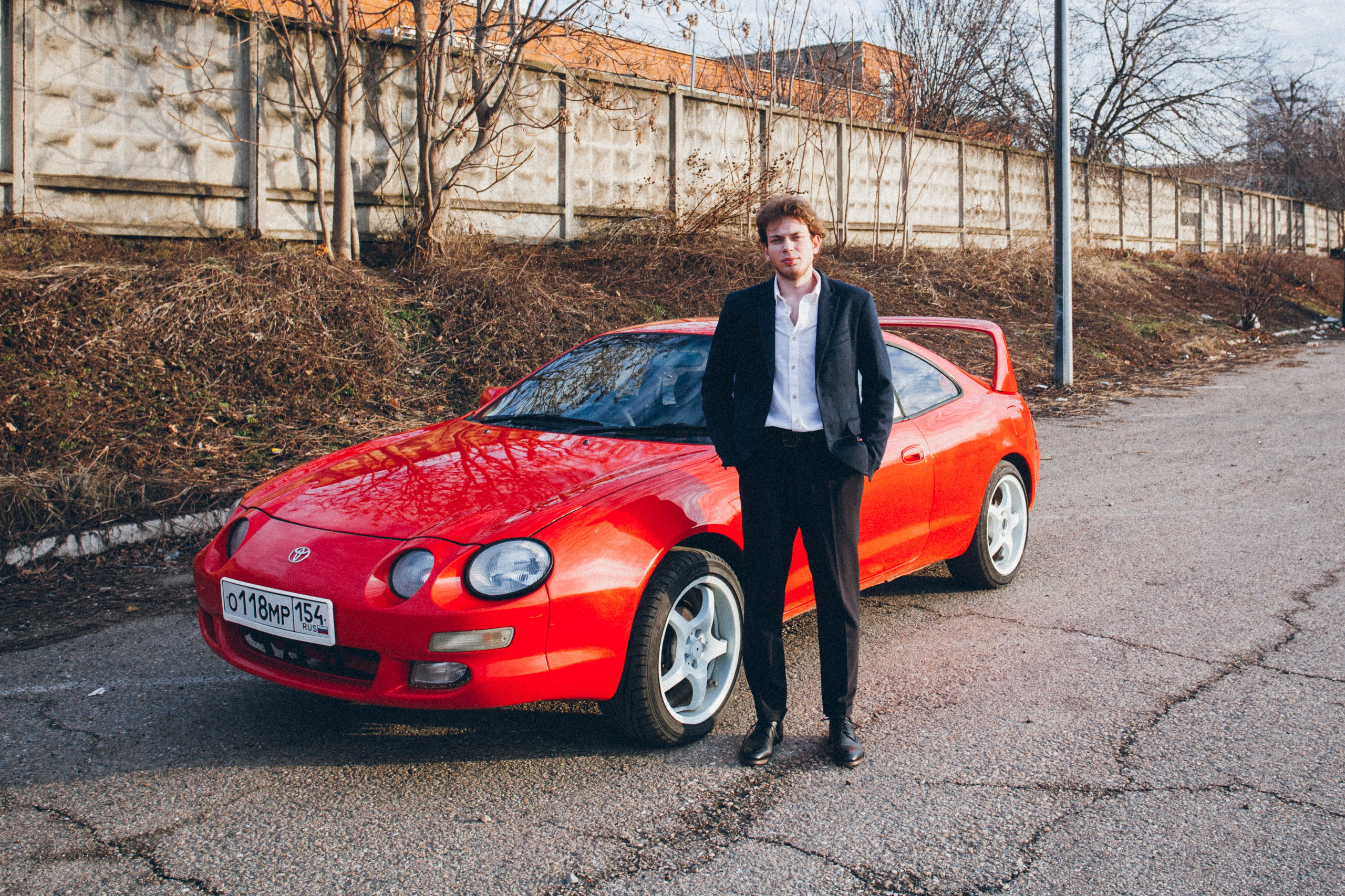 Имиджевая съемка с машиной. Фотограф Денис Денисов