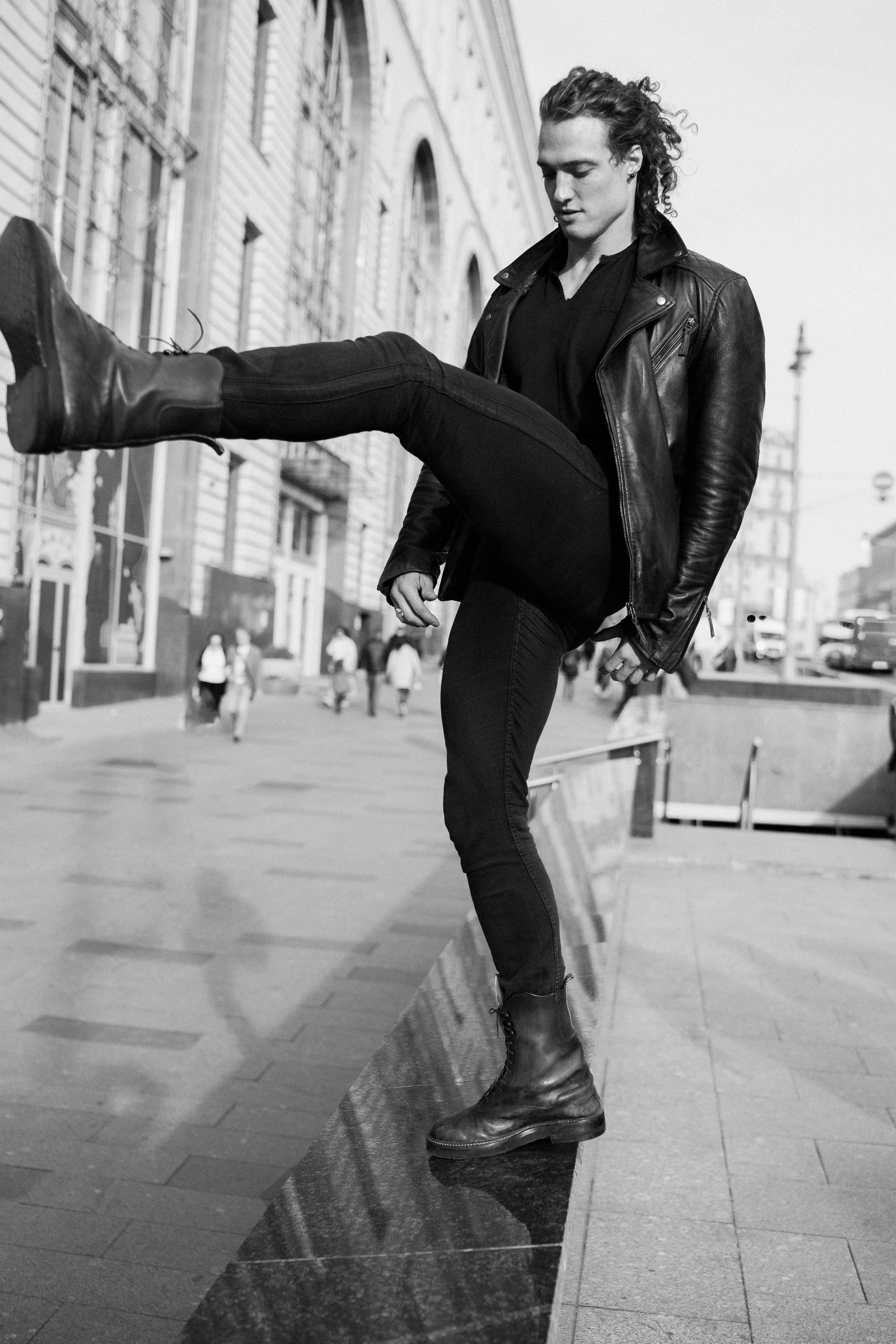 Пленэр (съёмки на улице). Мужской фотограф в Москве Диана Мега