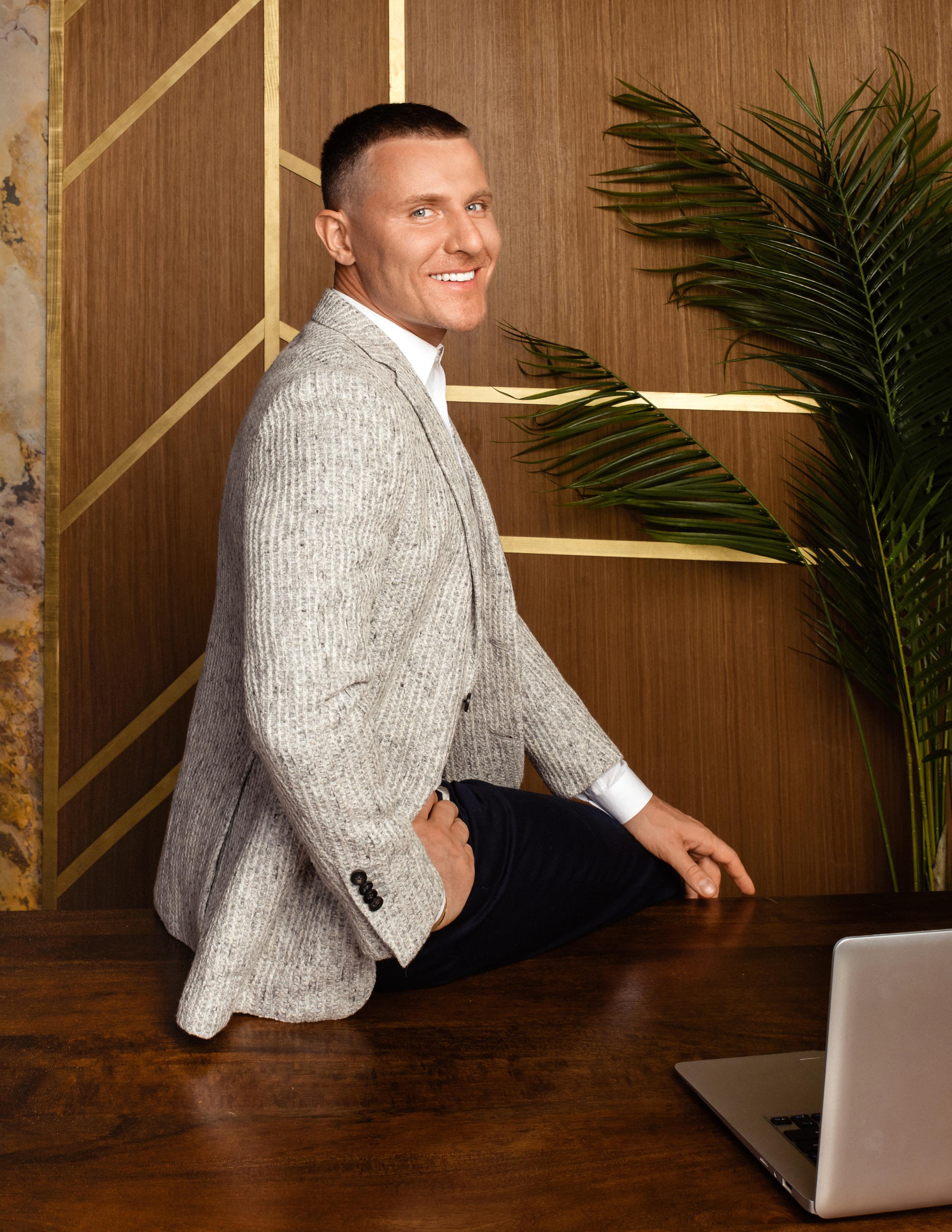 Бизнес/ Деловой стиль. Мужской фотограф в Москве Диана Мега