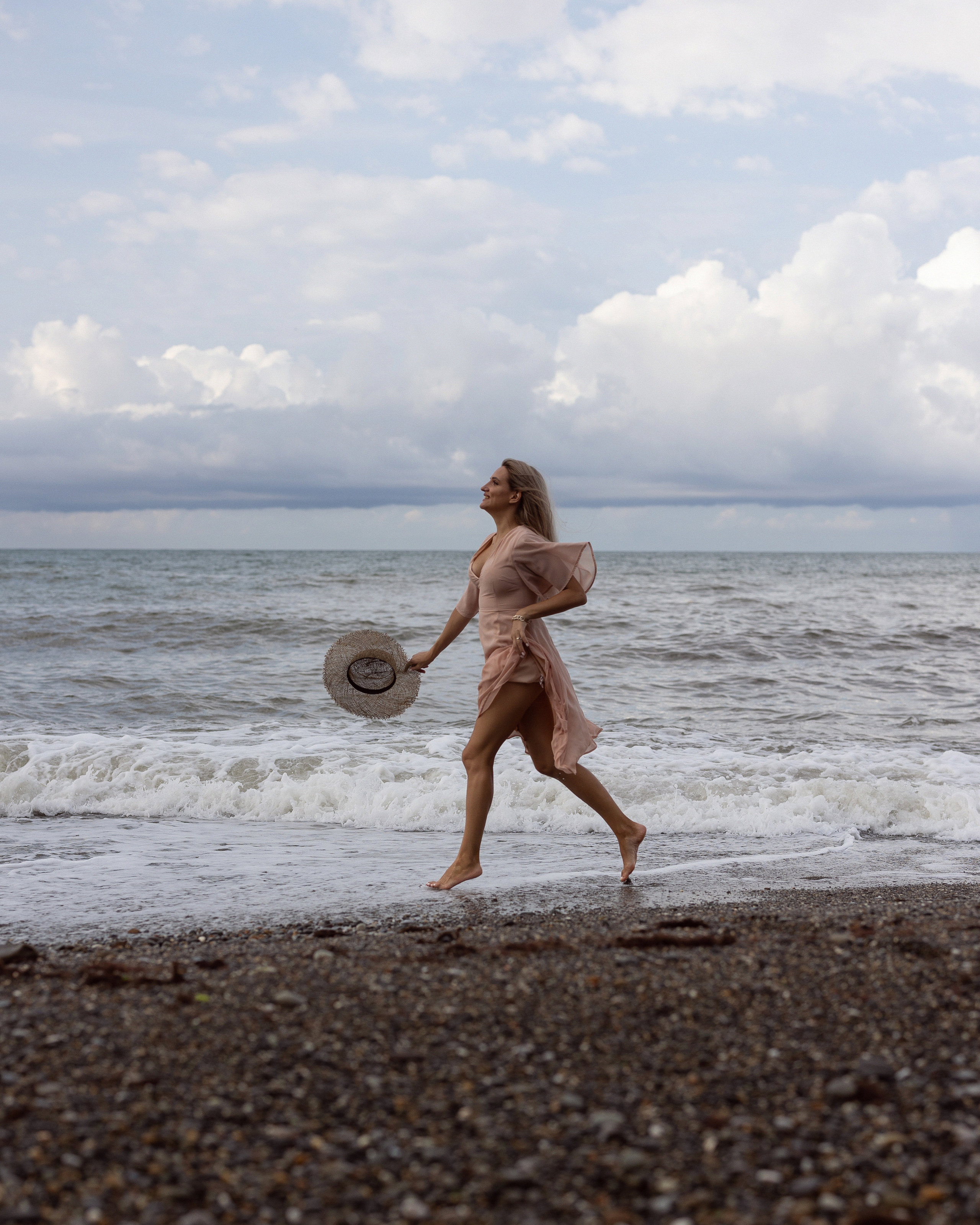 Ирина. Контент для эксперта в области медитации. Фотограф в Сочи Валерия Белоусова