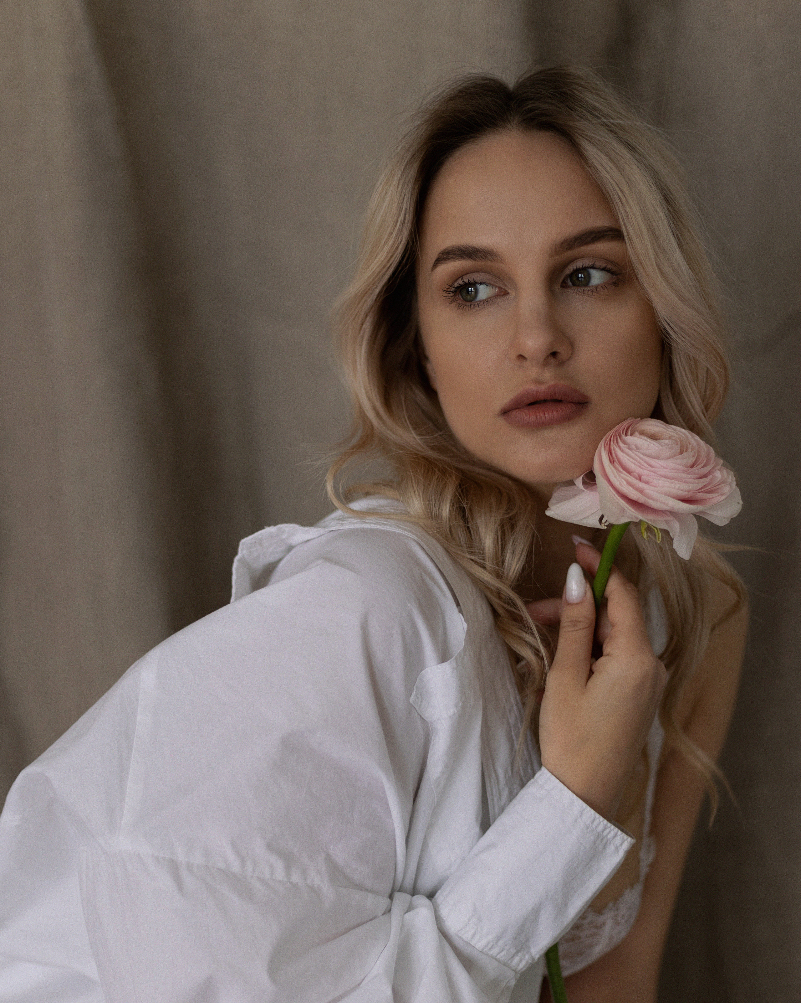 Наташа. Студийная фотосессия. Фотограф в Сочи Валерия Белоусова