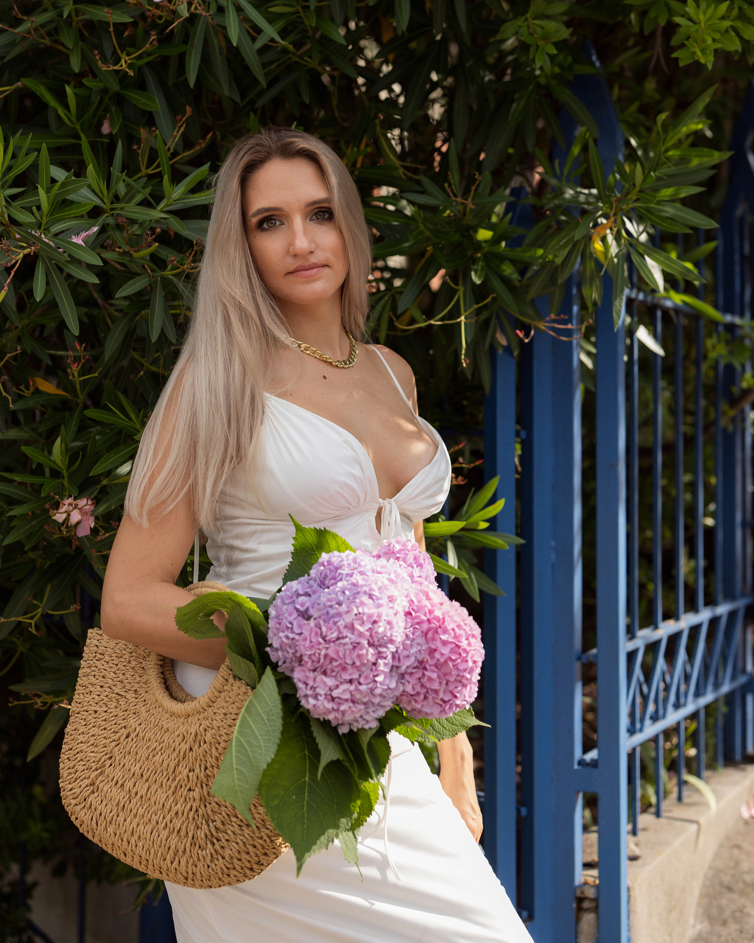 Ирина. Контент для эксперта в области медитации. Фотограф в Сочи Валерия Белоусова