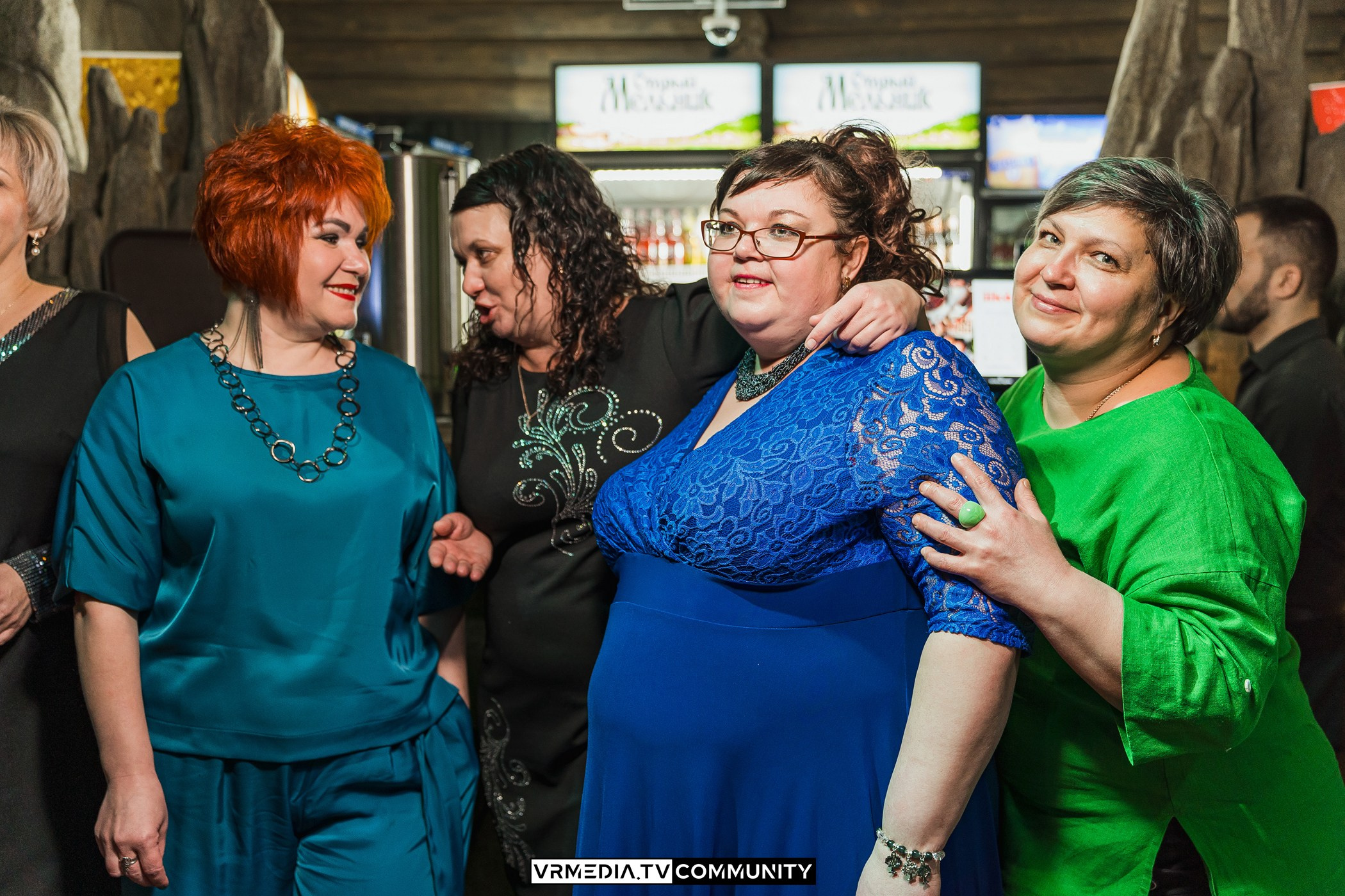 Новогодний вечер у «Петровича»