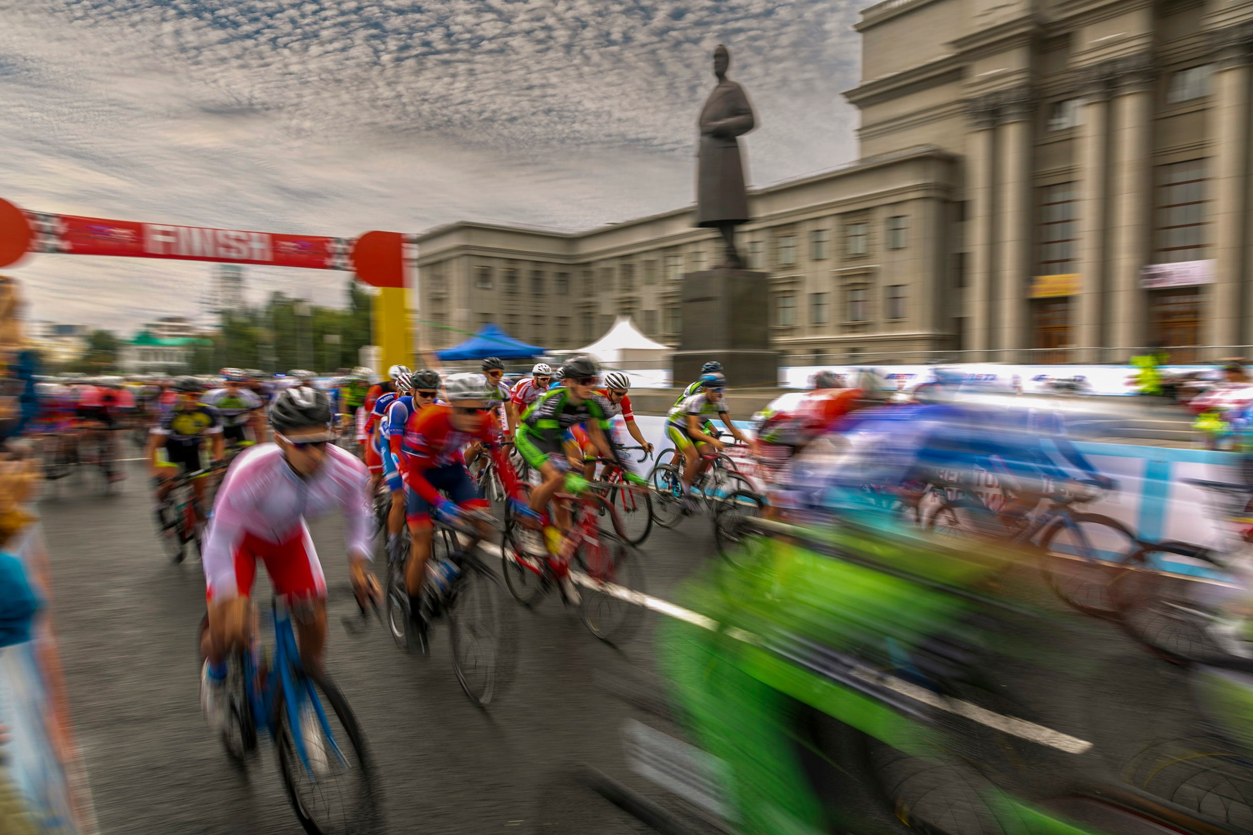 спортивная фотография, велоспорт, гонки в городе
