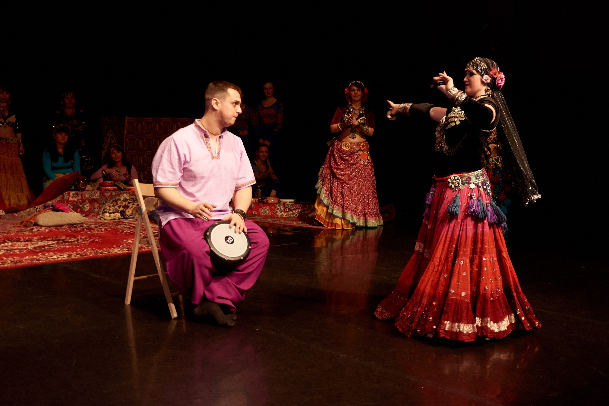 Город танцующего народа. Ольга Чёкотова (Фотограф Кострома)