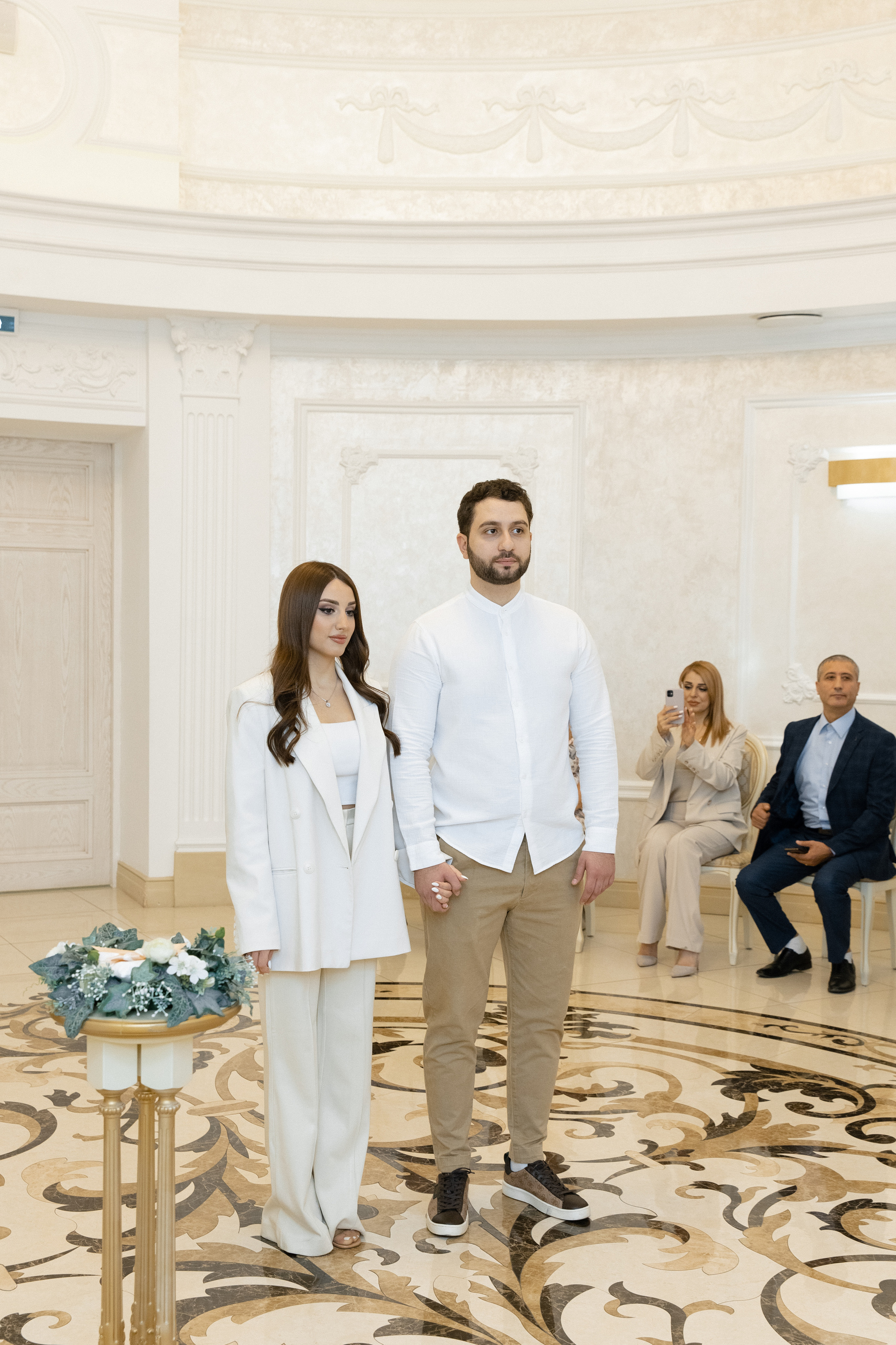 Ogannes & Emma (ЗАГС). Главная