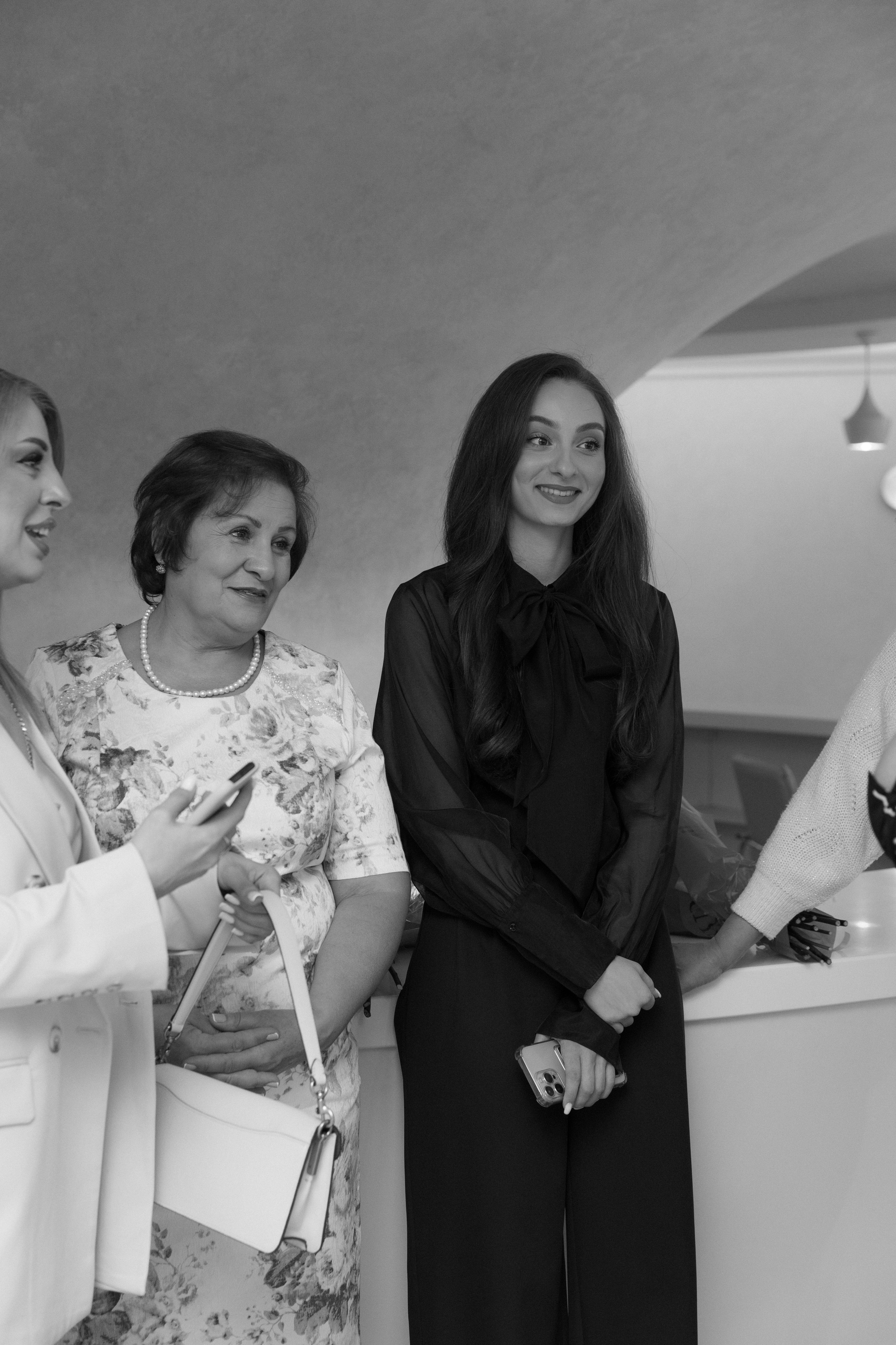 Ogannes & Emma (ЗАГС). Главная