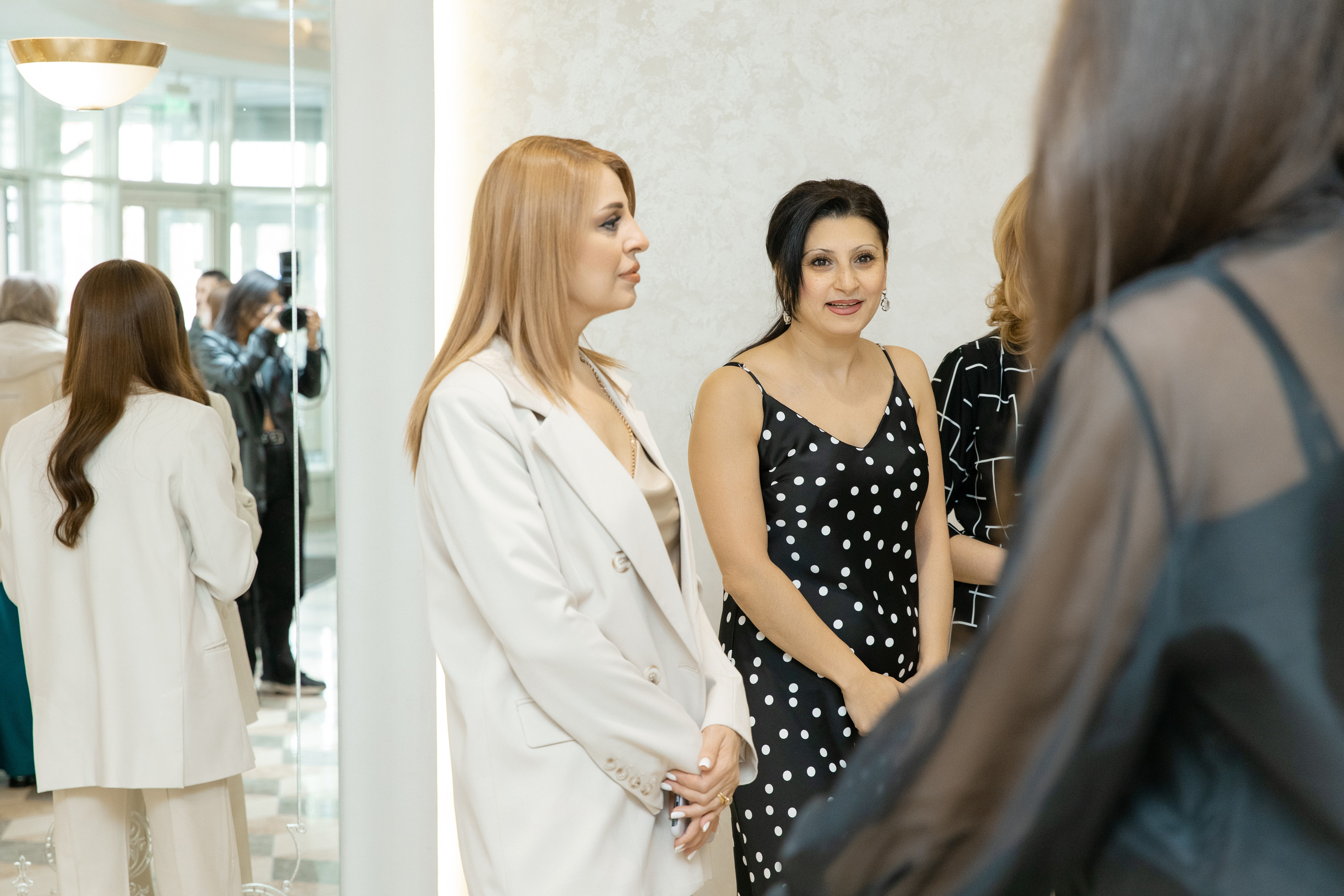 Ogannes & Emma (ЗАГС). Главная