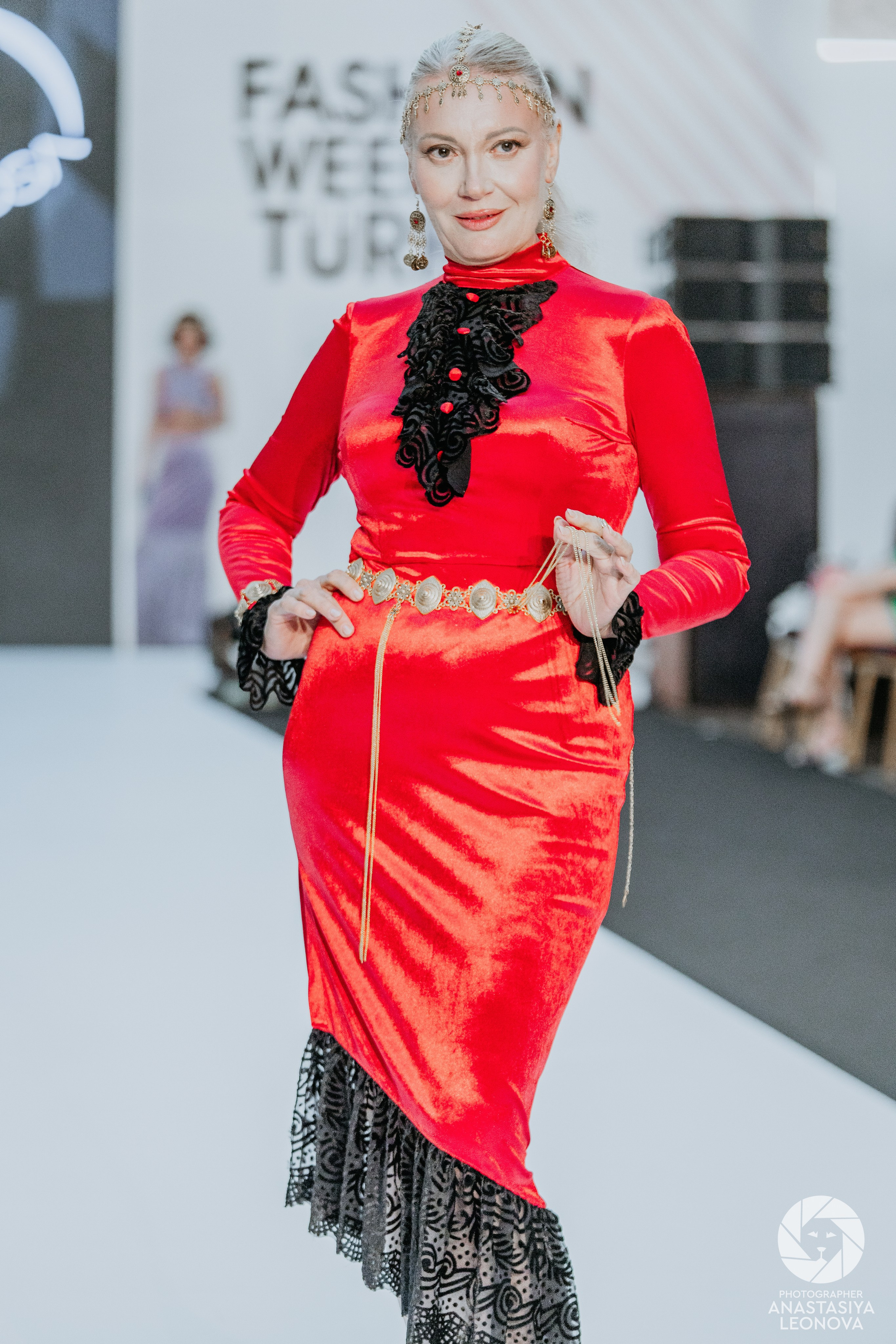 Fashion Week Türkiye [spring, 2025]. Anastasia Leonowa