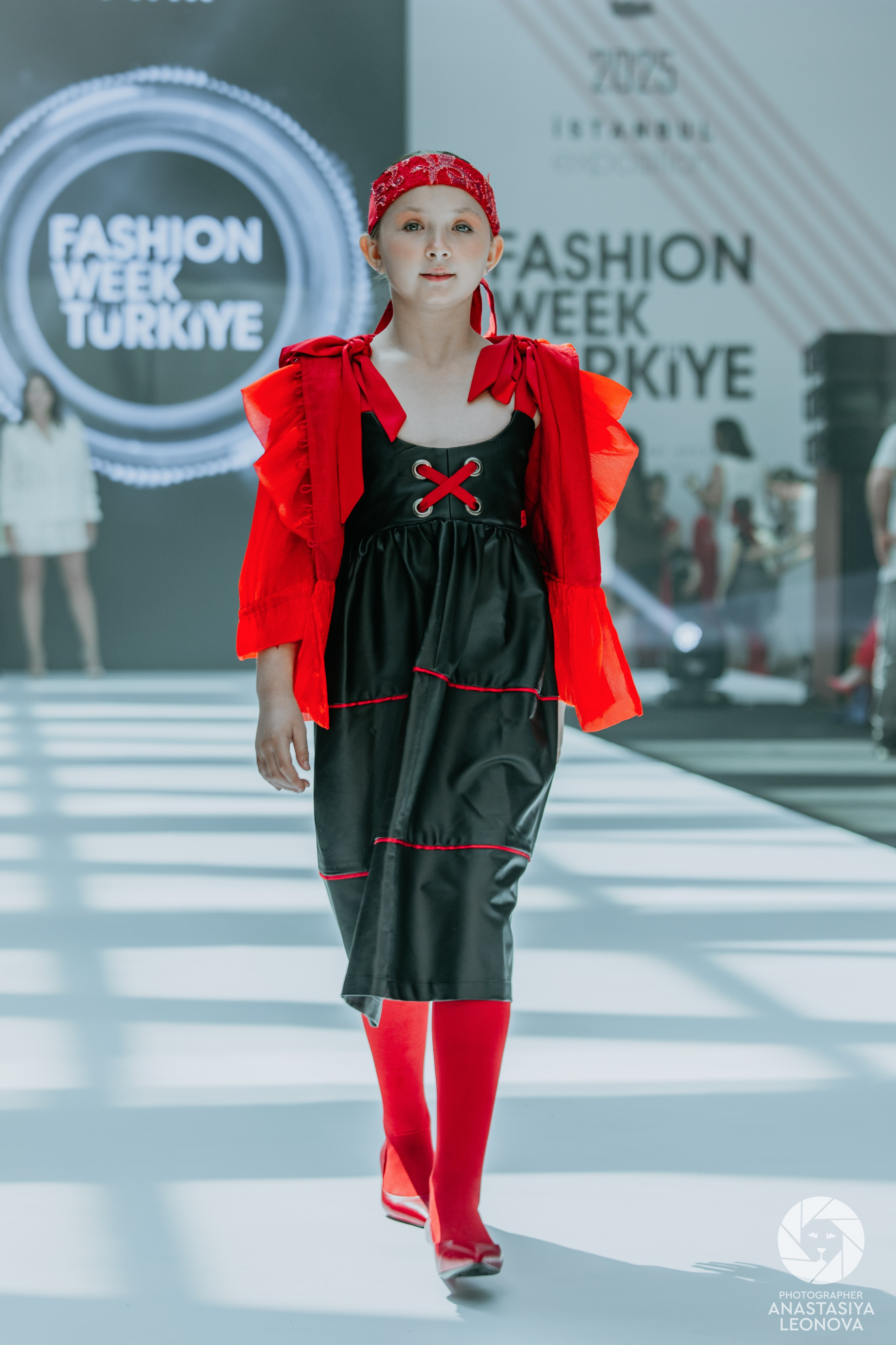 Fashion Week Türkiye [spring, 2025]. Anastasia Leonowa