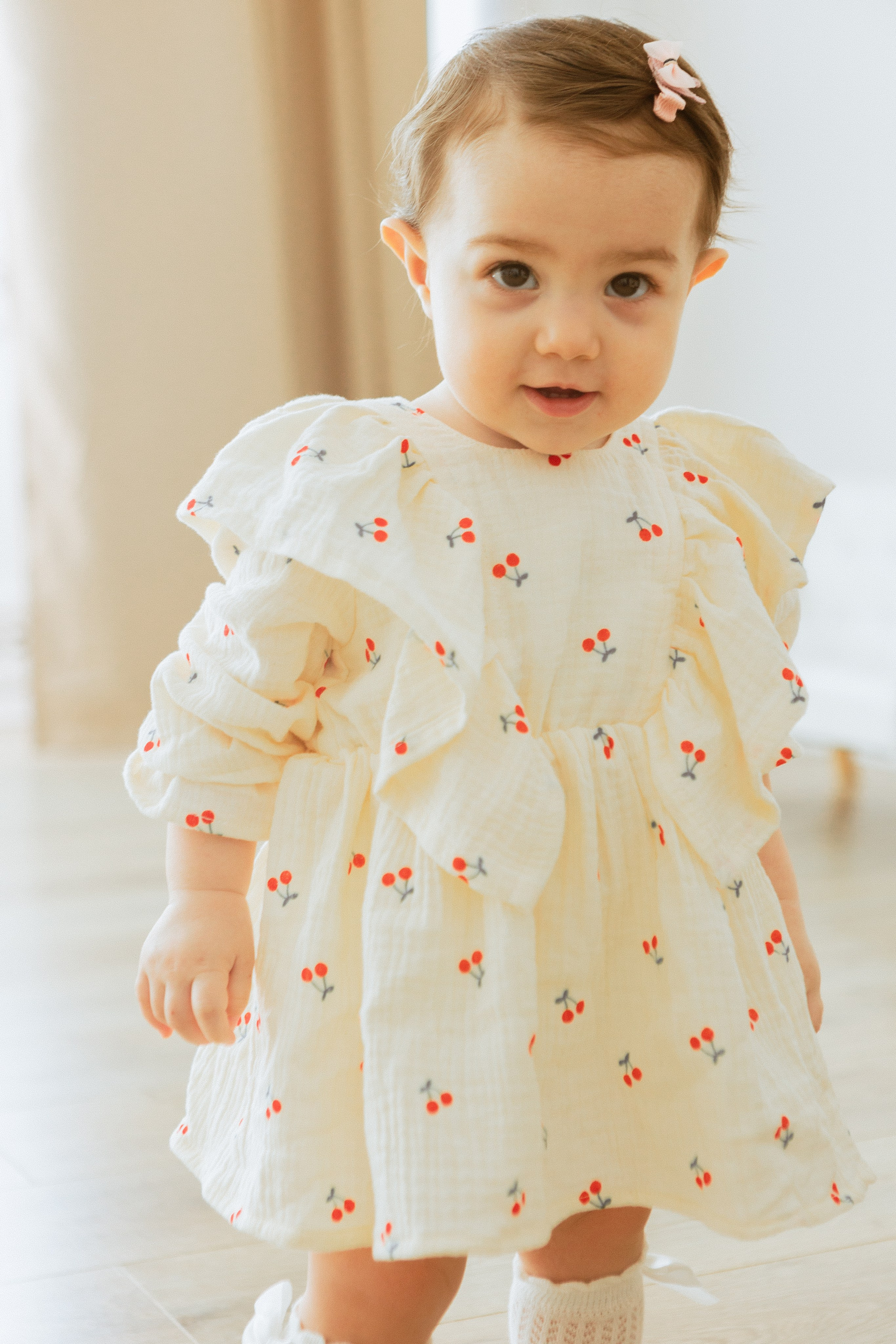 Семейная фотосессия на день рожденья девочки 1 год в студии