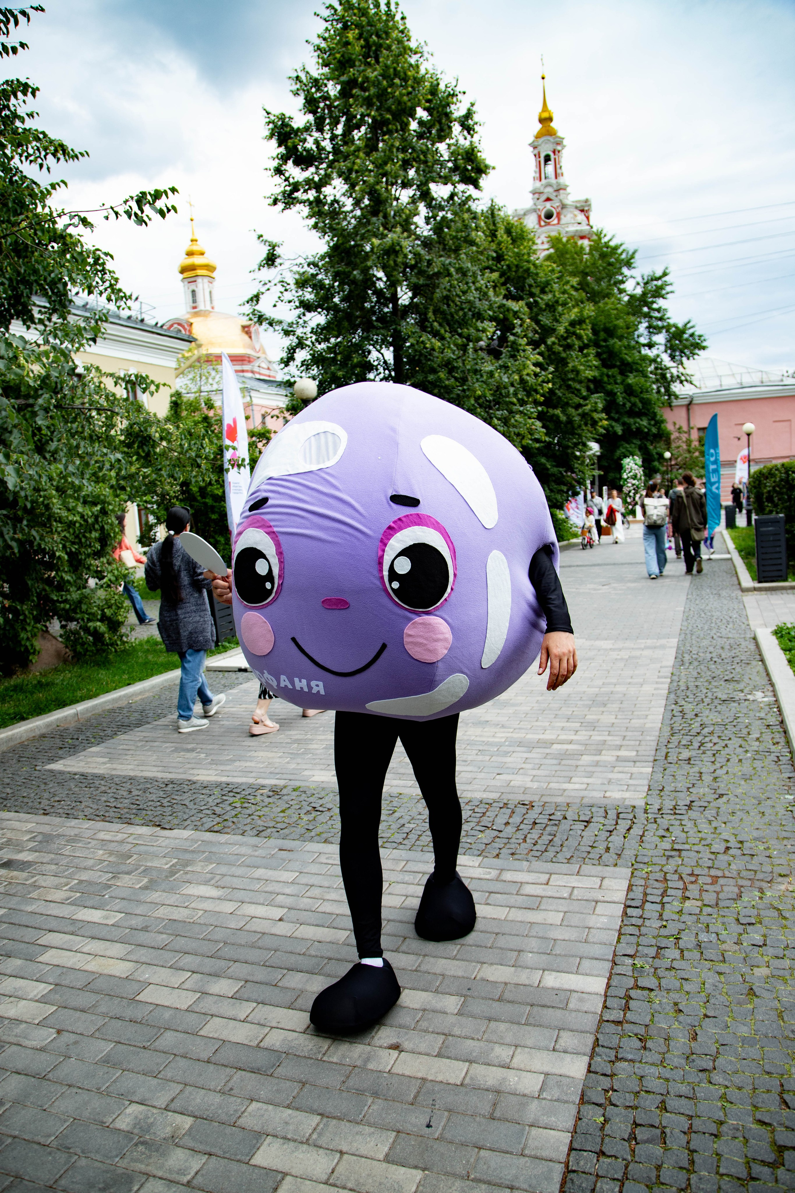 Съемка для благотворительного фонда. Женский фотограф в Москве Рина Леонтьева