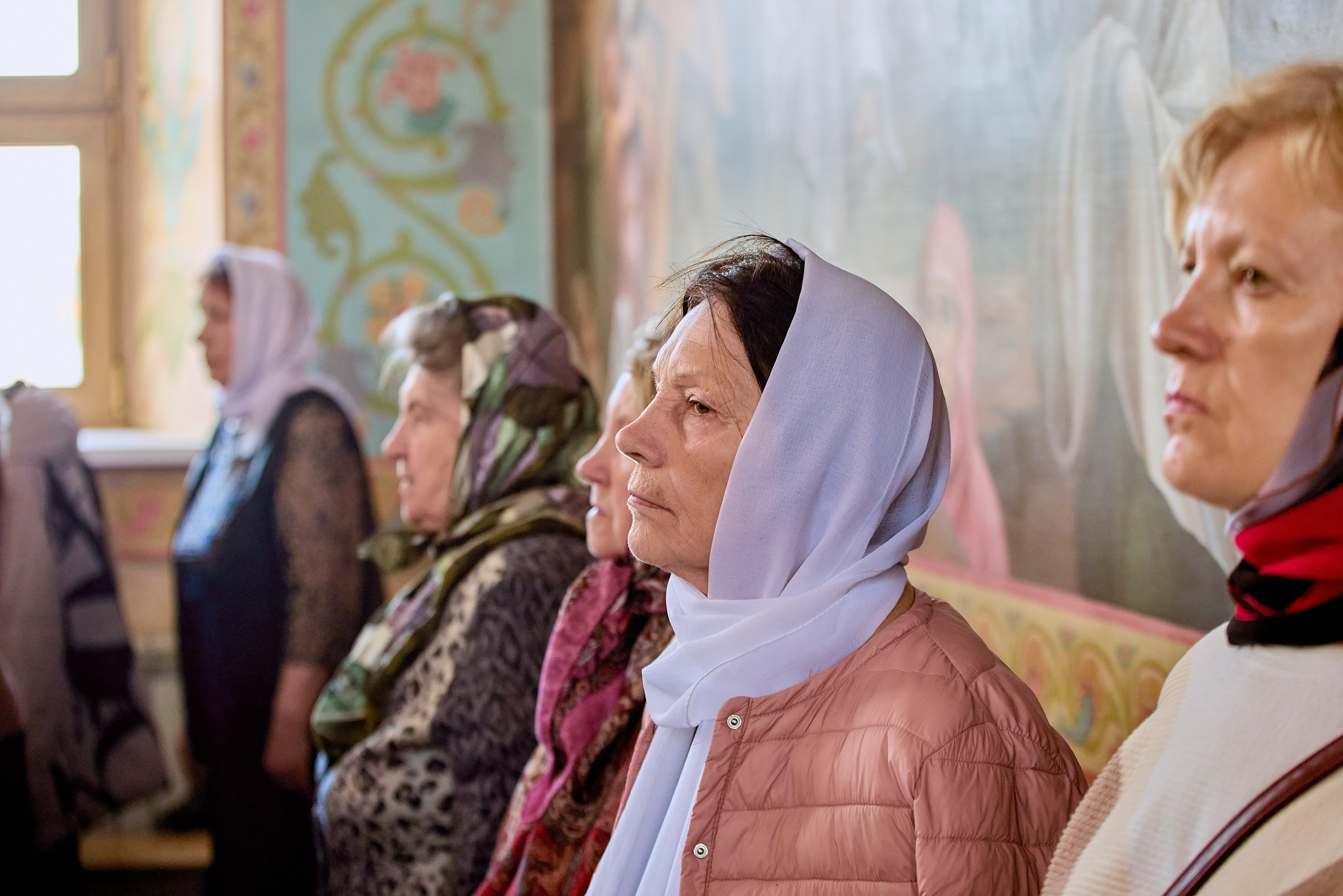 Фотографии Литургии в Праздник Святых Жен Мироносиц