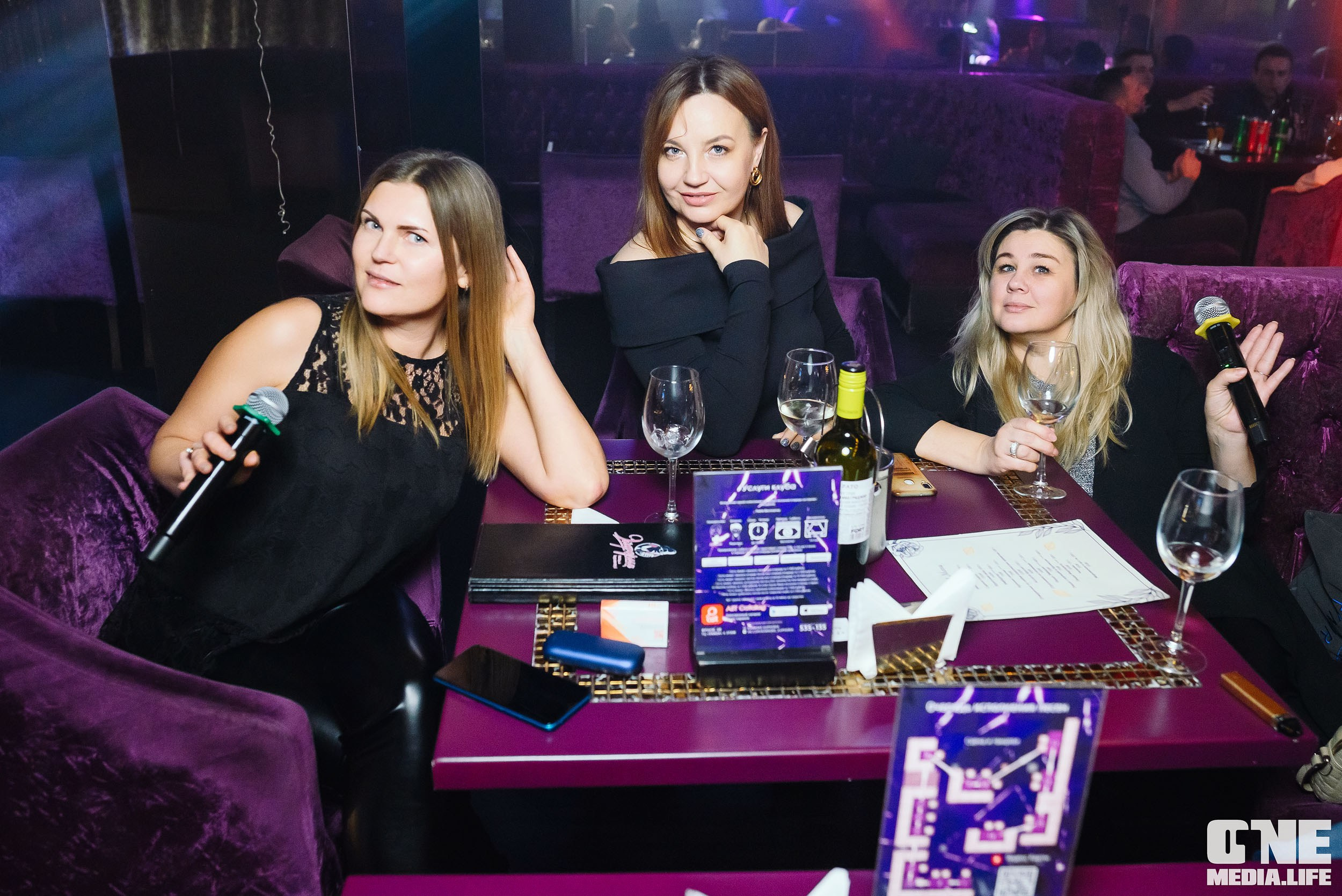 Фоторепортаж из караоке-клуба Эйфория. One Media Life: фоторепортажи, фотоотчеты с мероприятий и заведений