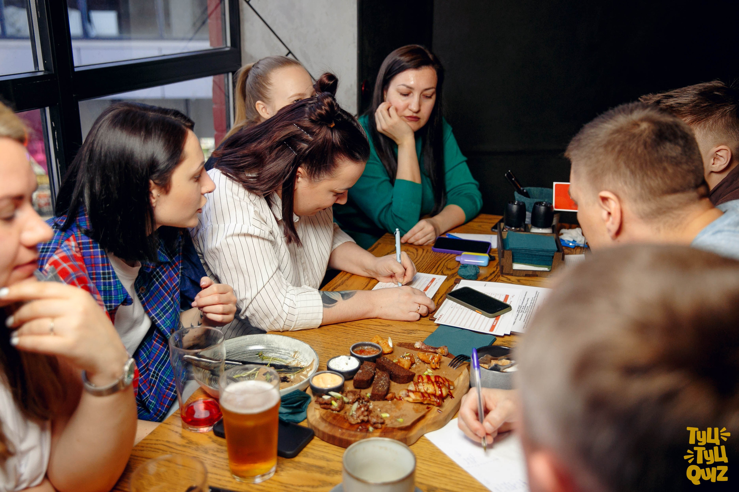 Туц туц квиз. Ваш репортажный фотограф Артемий Антонов