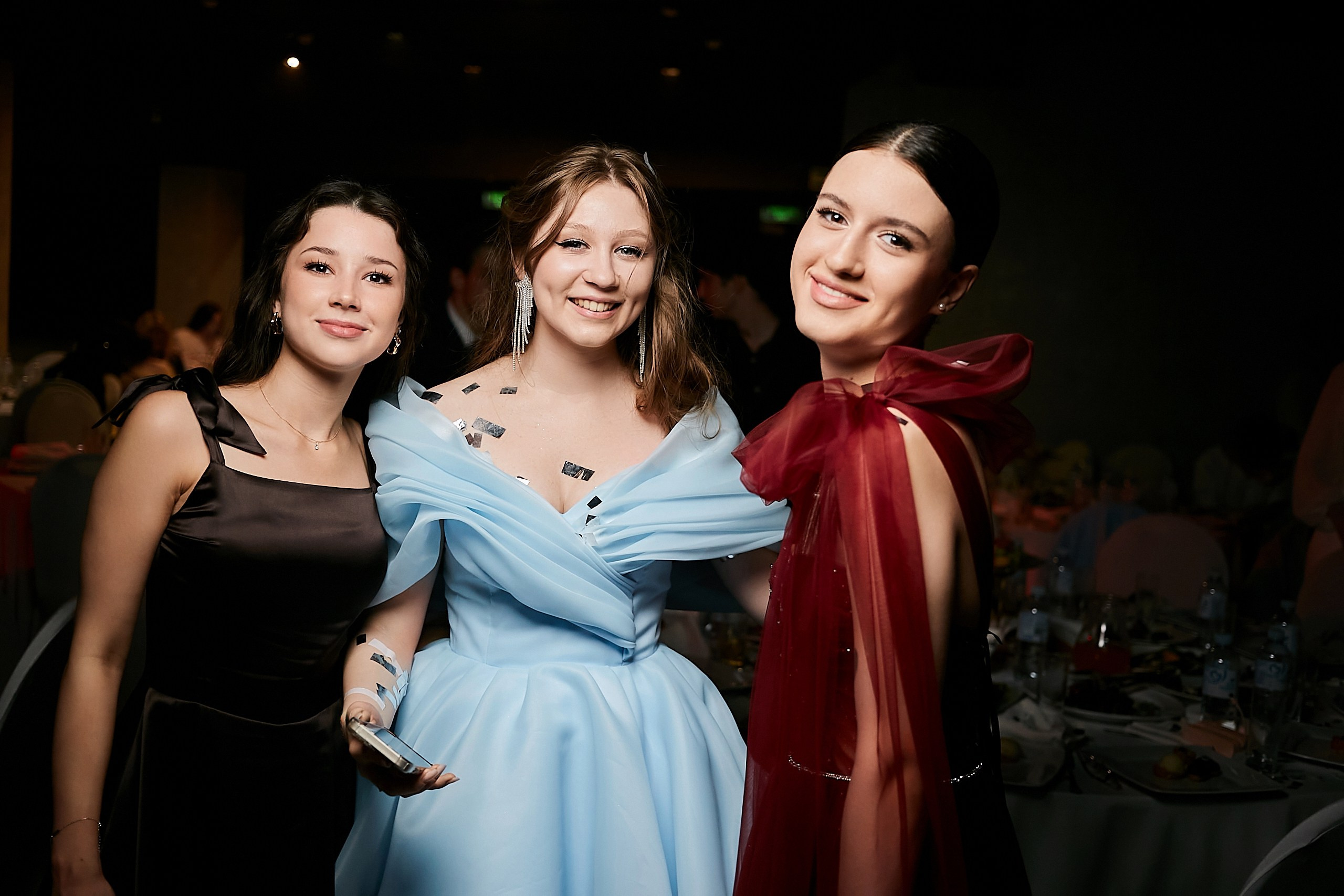 Выпускной 2024 концертный зал Академия ВТБ. Фотограф и Видеограф в Москве. Олег Корушев